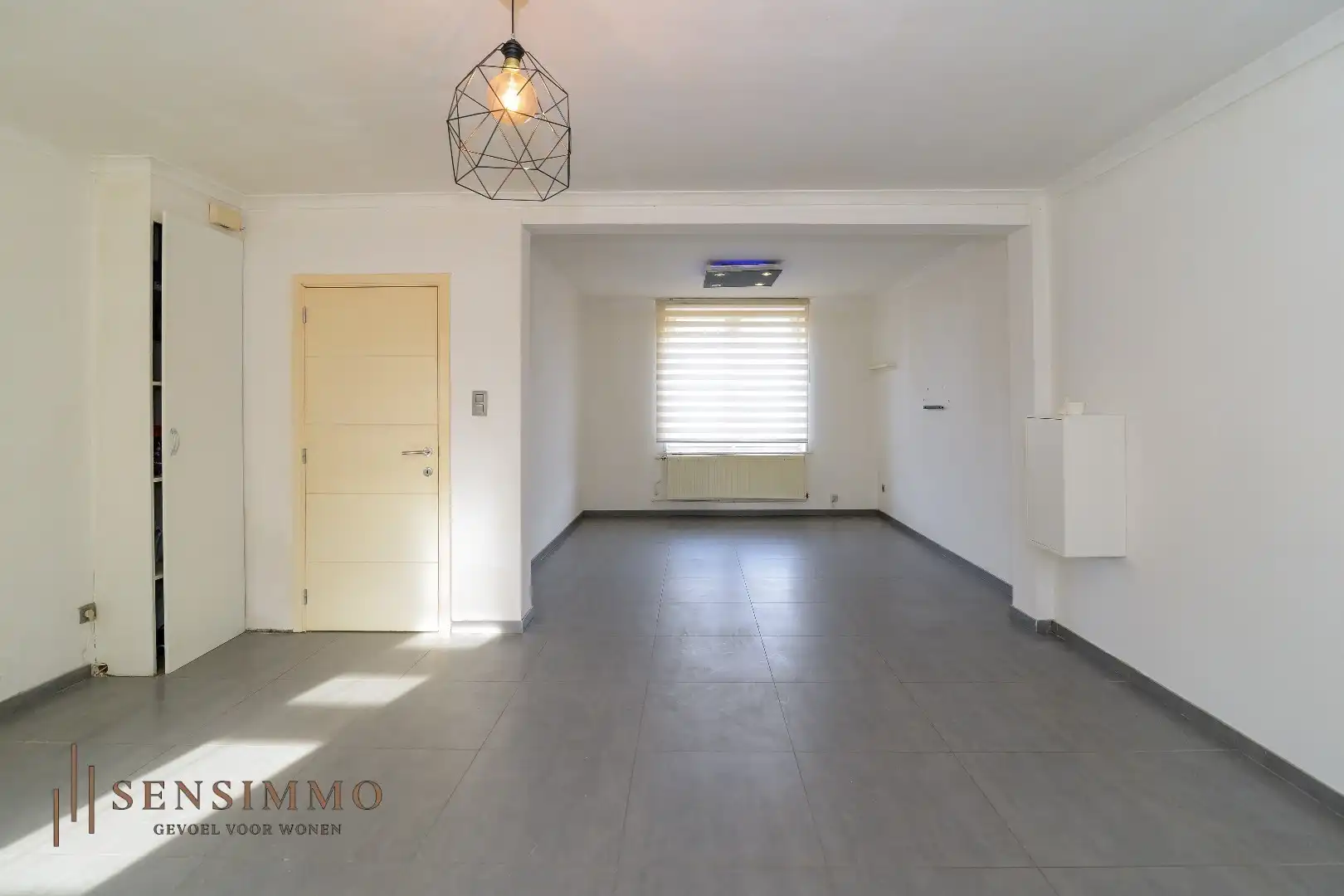 Halfopen woning met 2 slaapkamers + tuin in rustige wijk  foto 4