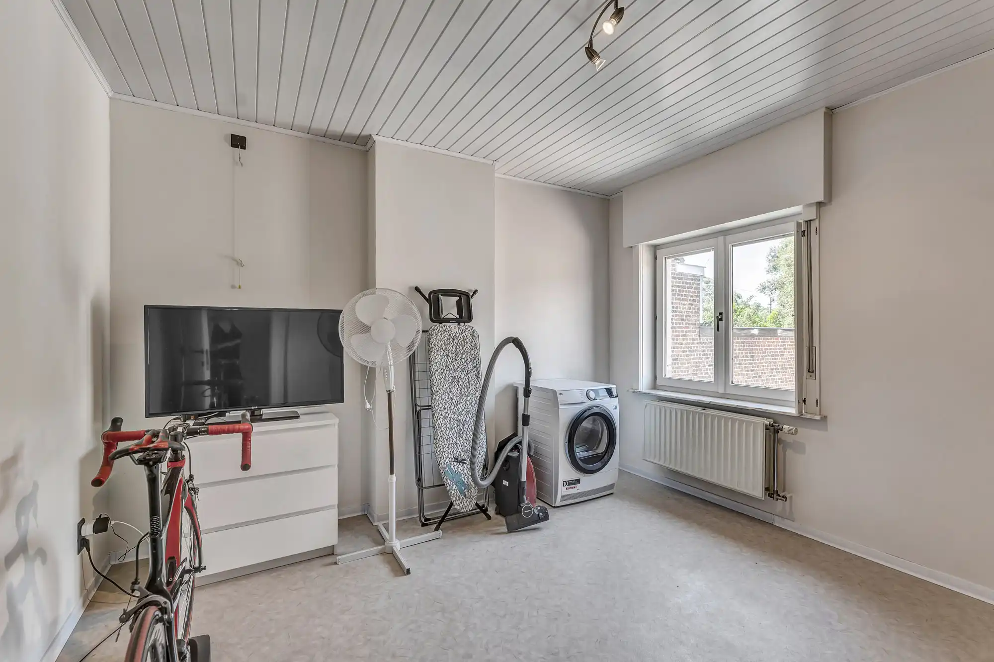 Instapklare woning met 3 slpk op boogscheut centrum Affligem foto 19