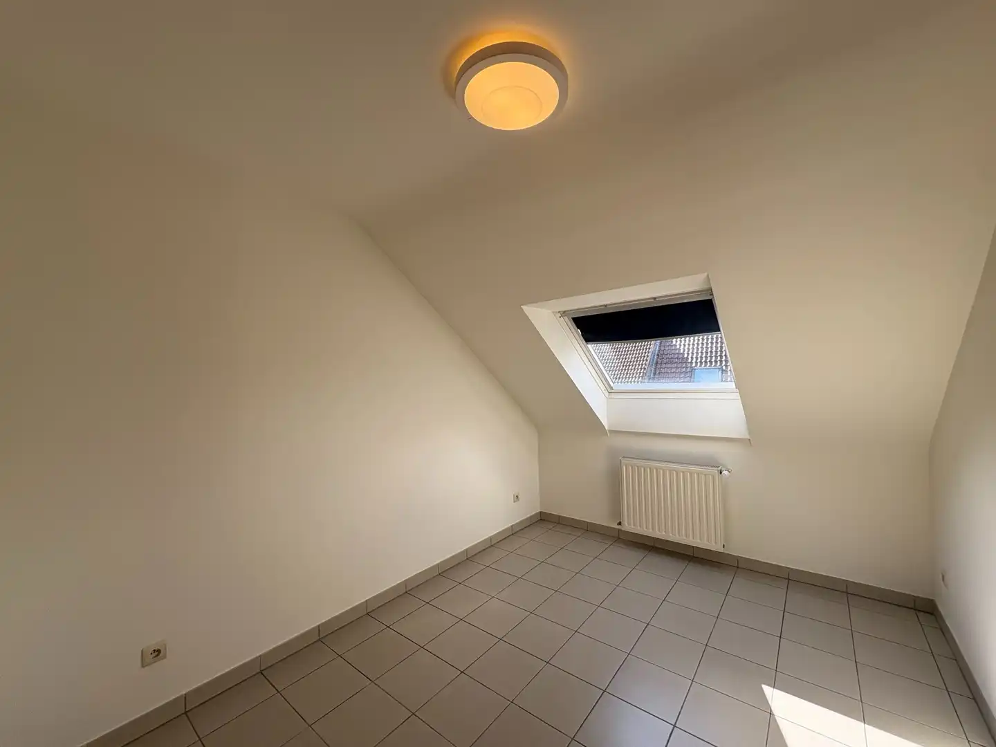 Gunstig gelegen, lichtrijk appartement foto 11