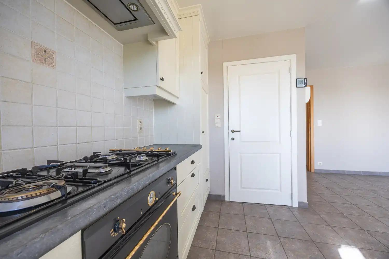 Appartement met twee slaapkamers en zonnig terras te koop in Middelkerke foto 14