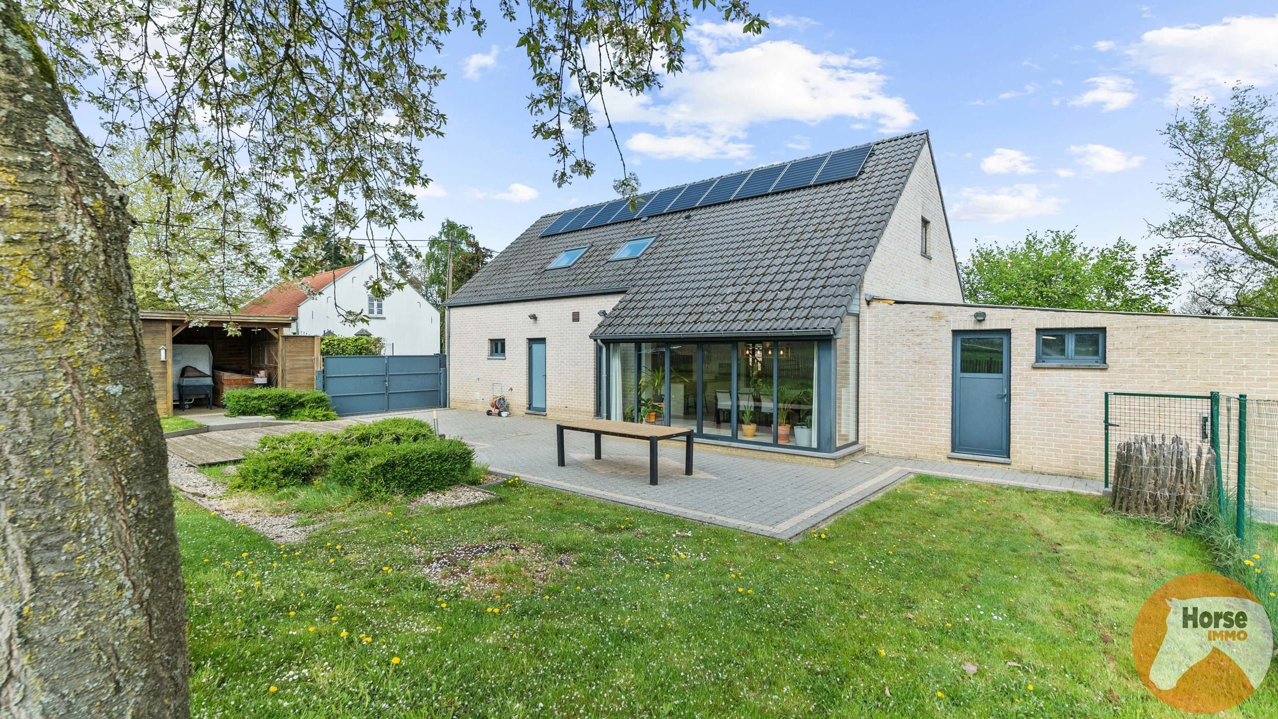 SCHERPENHEUVEL-Instapklare woning op 2ha3 en wijds zicht  foto 3