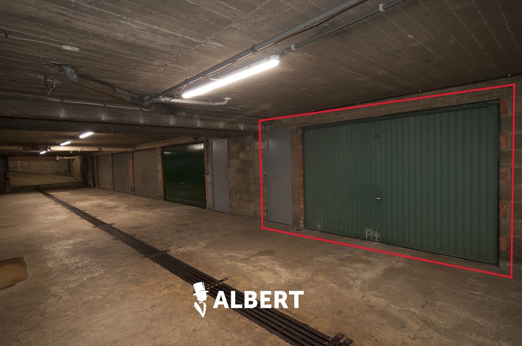 Ruim gerenoveerd instapklaar appartement centrum Diepenbeek! foto 18