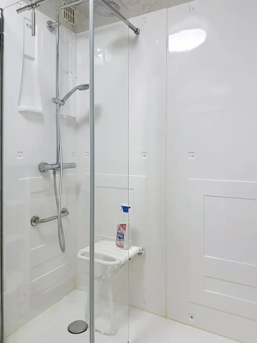 Gelijkvloers 2 slaapkamers appartement vlakbij centrum Aartselaar foto 13