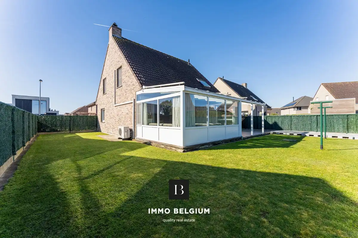 Verzorgde en energiezuinige woning te Leffinge foto 4