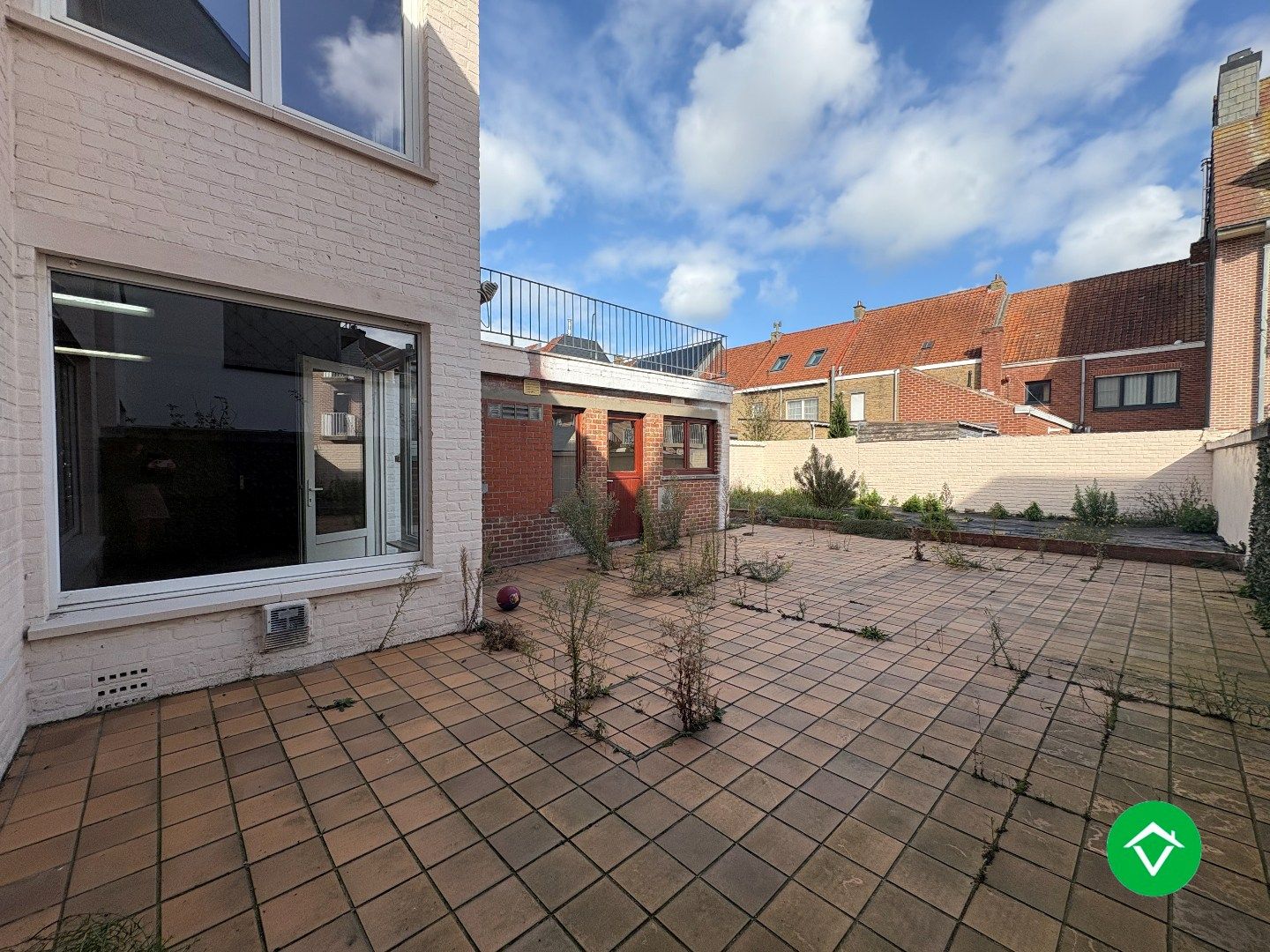  Te koop: Uniek gebouw met 2 appartementen, garage en ruime tuin – hartje Nieuwpoort-Stad foto 9
