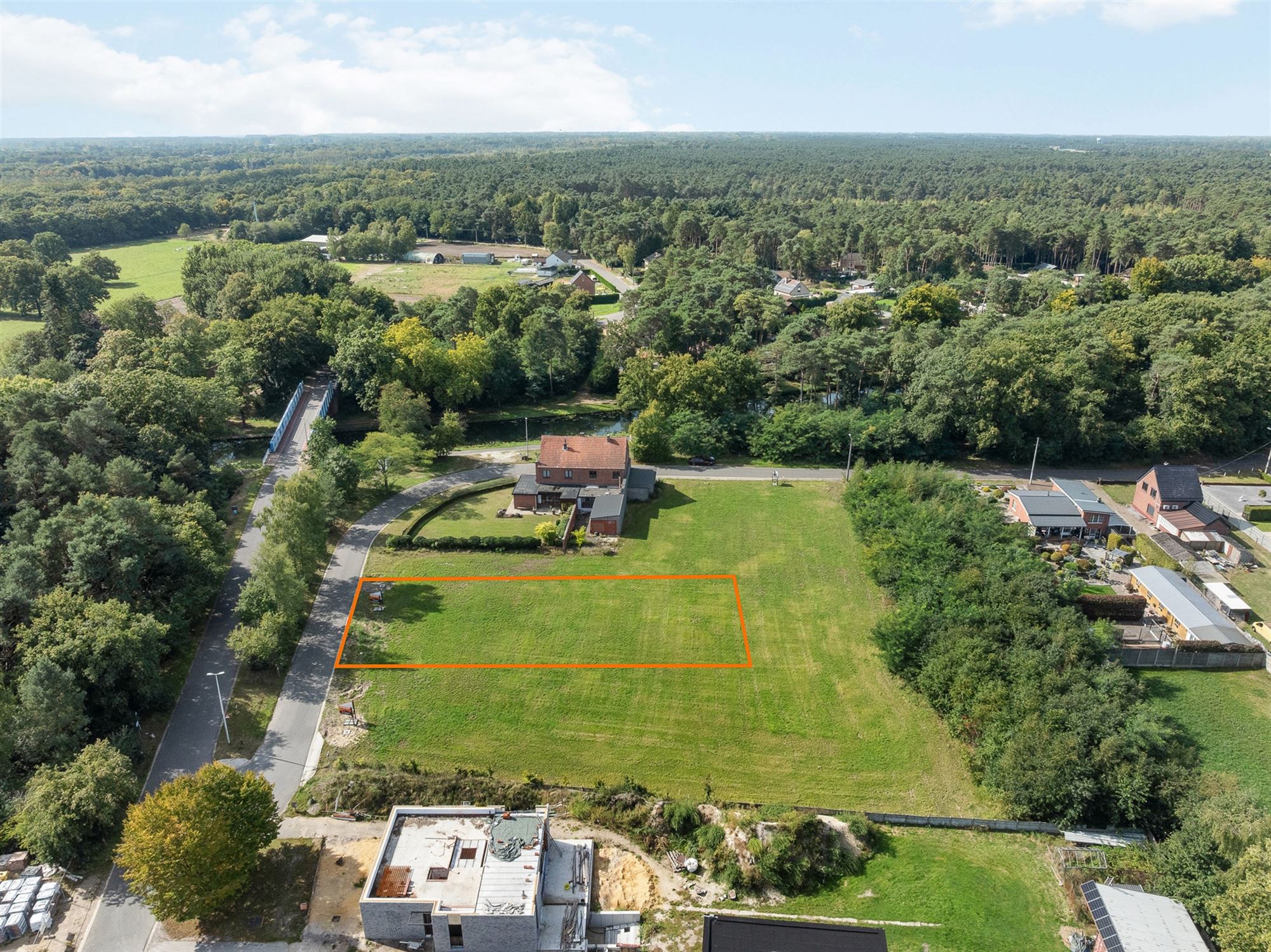 BOUWGROND OB VAN 1005M² OP FANTASTISCHE LIGGING foto 6