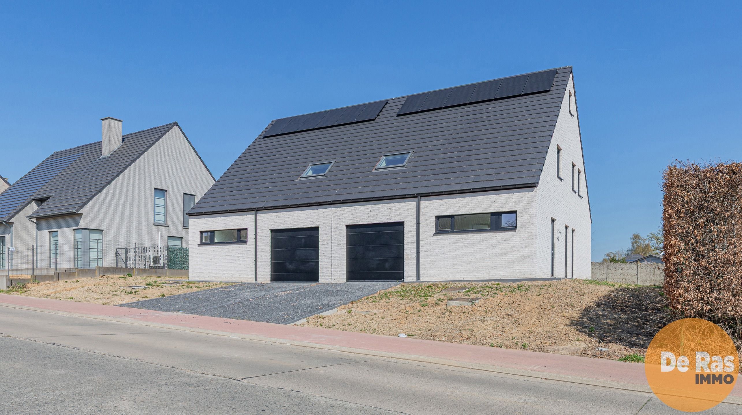 OPHASSELT- Prachtige nieuwbouw in moderne, hedendaagse stijl foto {{pictureIndex}}