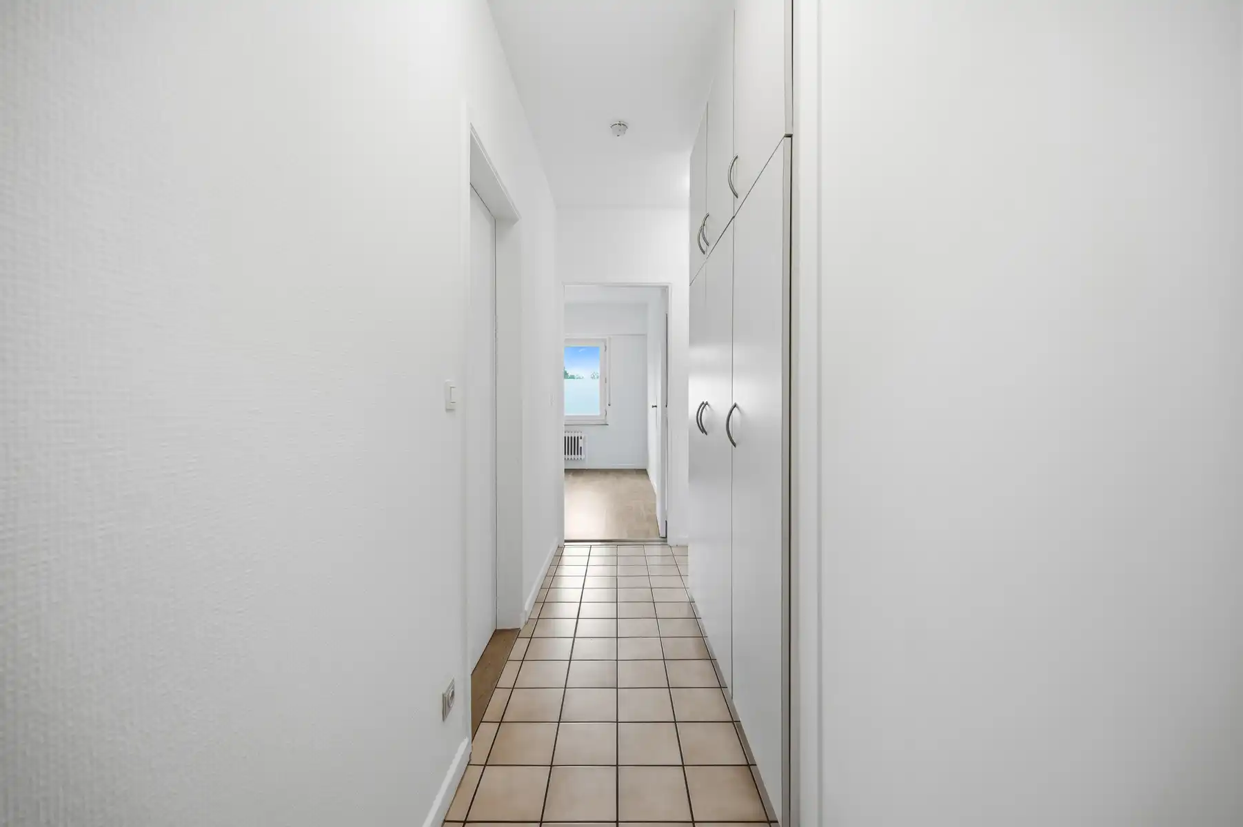 Drieslaapkamerappartement met  garagebox  te HEIST-OP-DEN-BERG foto 11