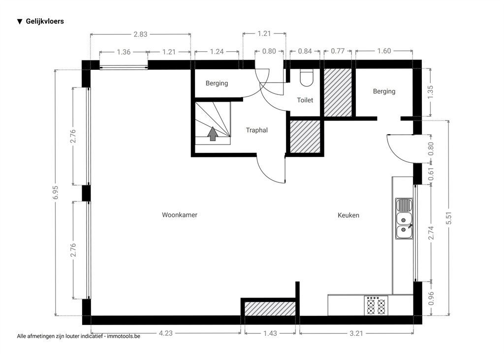 Ruime woning met garage en grote tuin foto 14