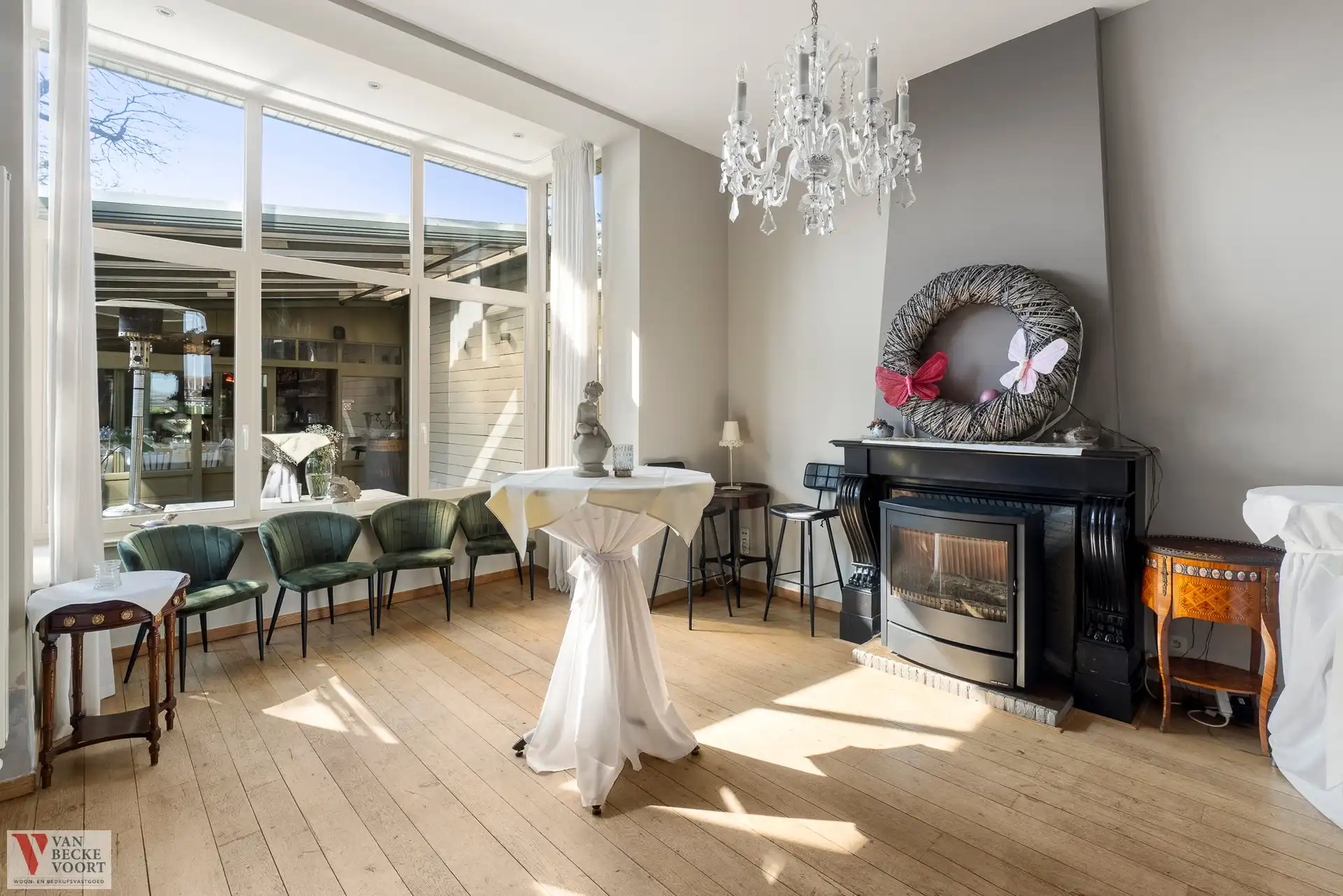 Imposant herenhuis met feestzaal foto 5