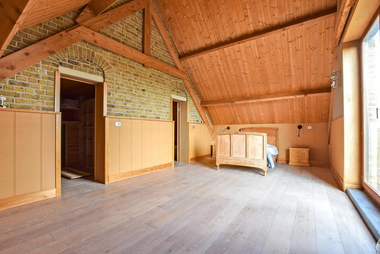 Uniek gelegen landhuis op 4334 m² gelegen te Diksmuide. foto 13