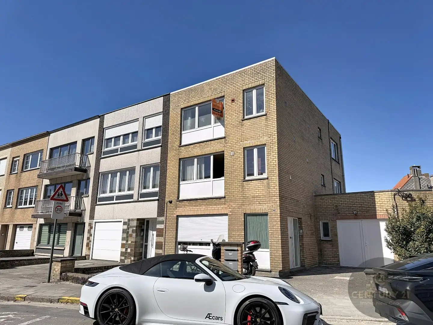 appartement twee slaapkamers in Heist centrum foto 2