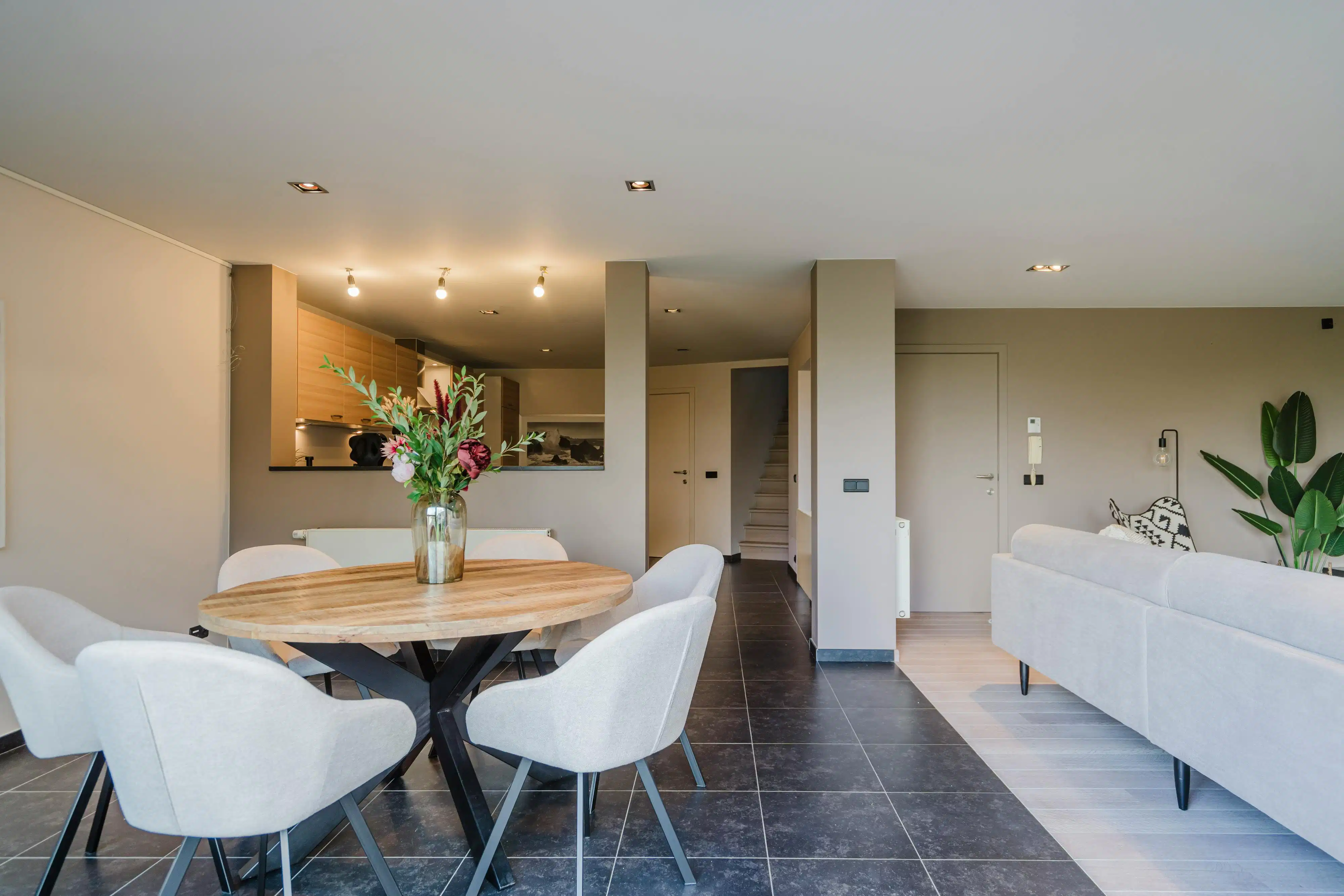 Instapklare gezinswoning met 3 slaapkamers te Bellegem! foto 6