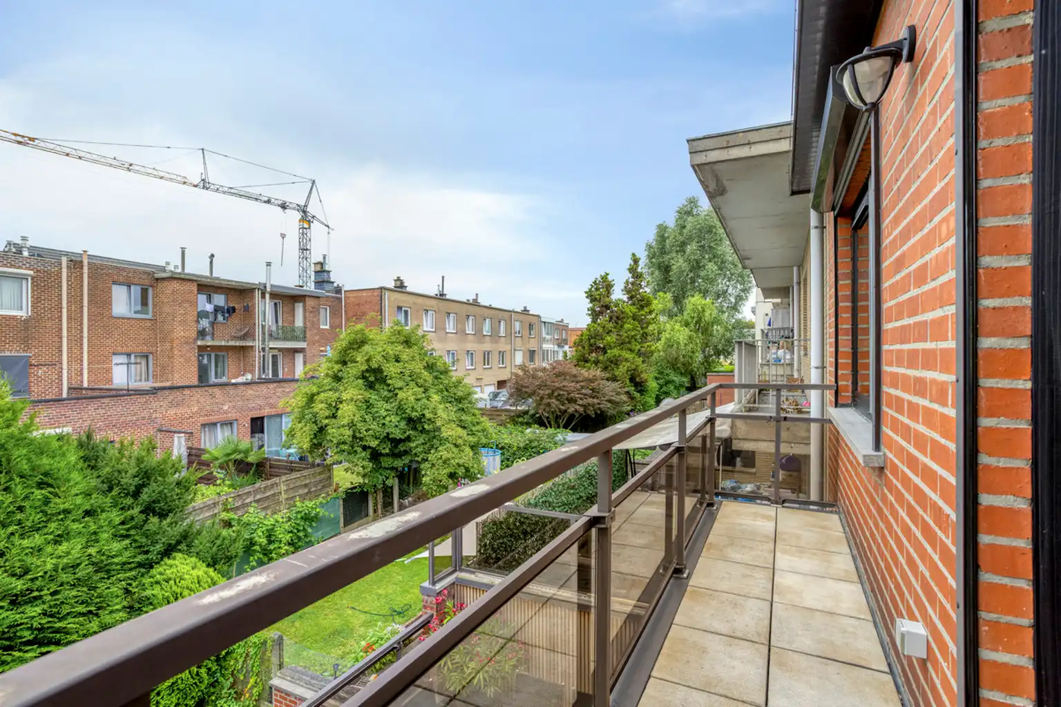 Perfect instapklaar 2-slaapkamerappartement met garage  foto 20