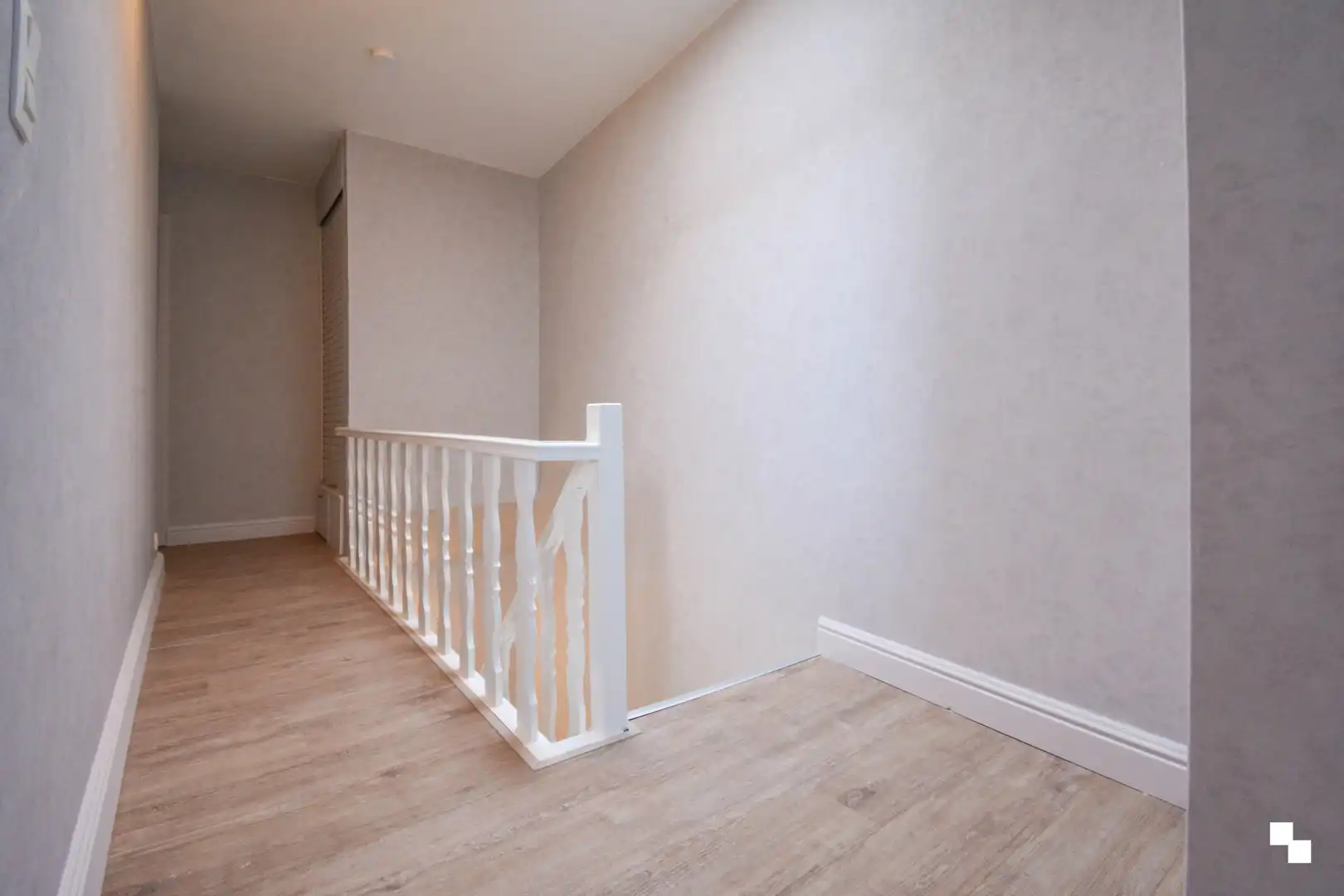 Ruime bel-etagewoning in hartje Izegem foto 15