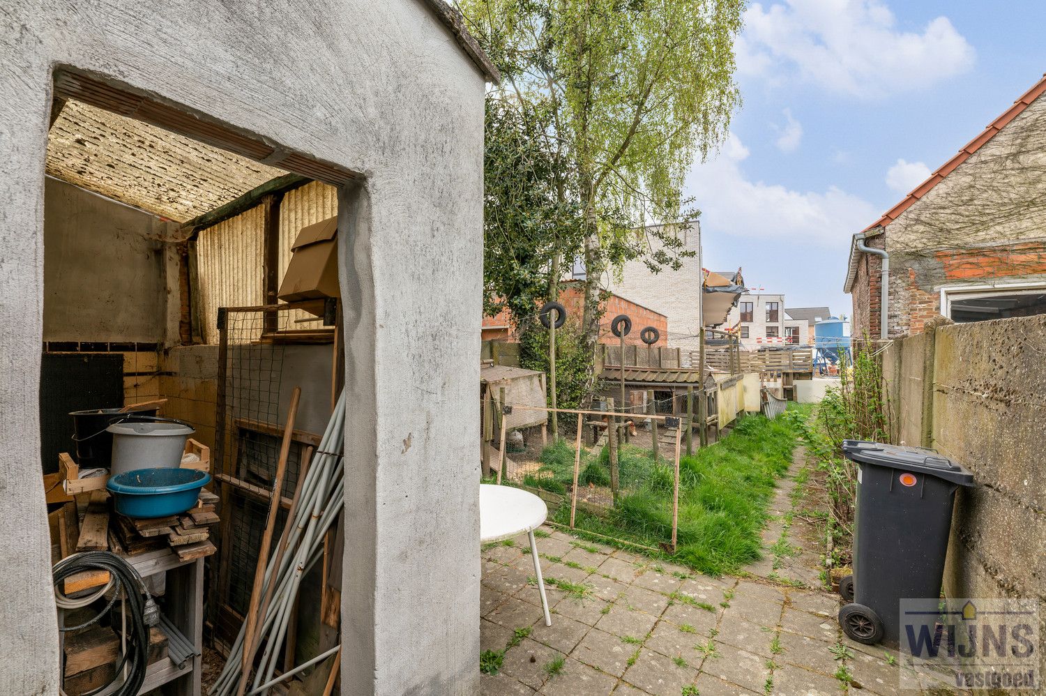 Te renoveren ruime woning met charmante gevel in centrum Lier foto 24
