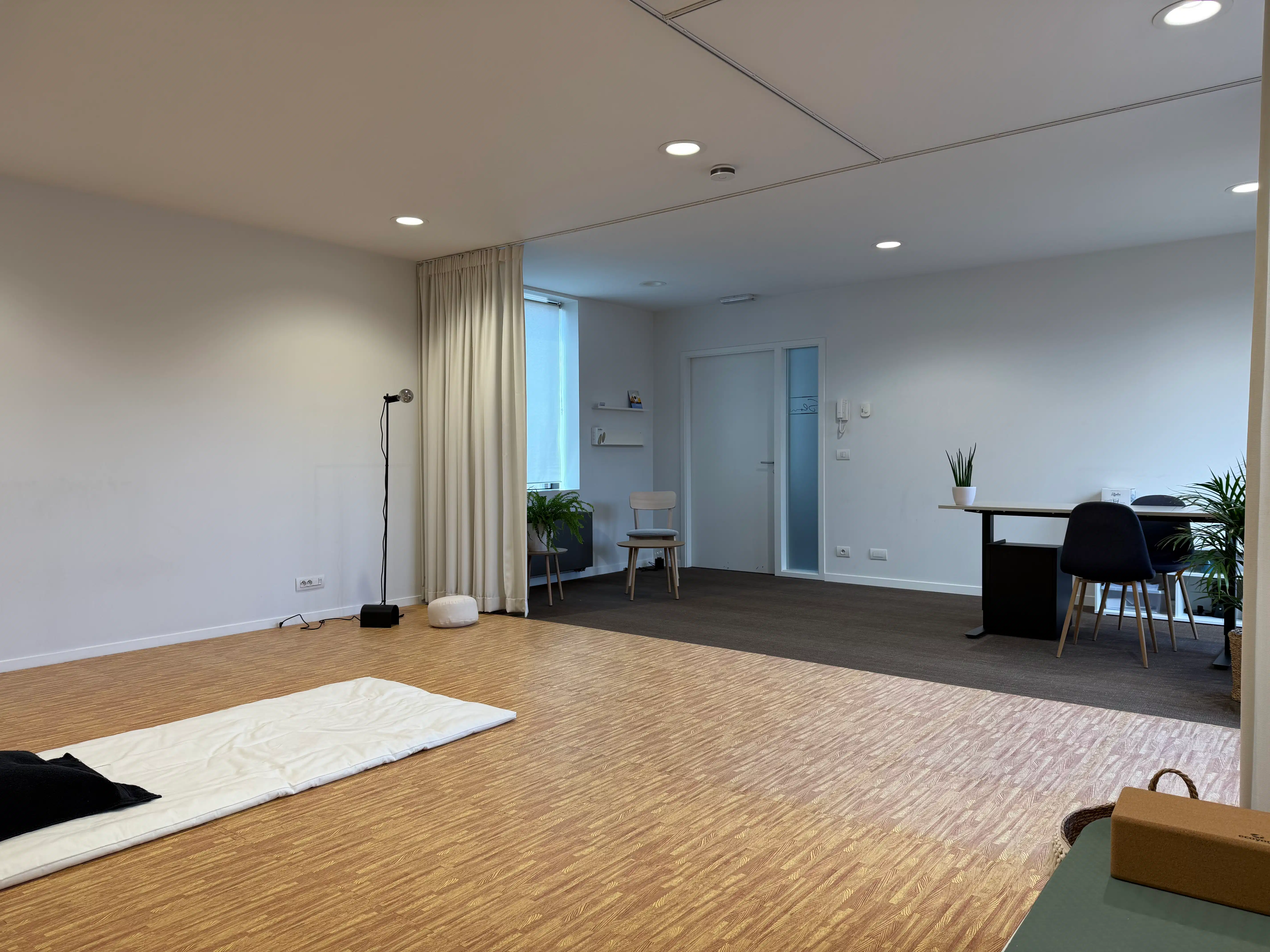 ONDERNEMEN IN EEN VERZORGDE COWORKINGHUB foto 3