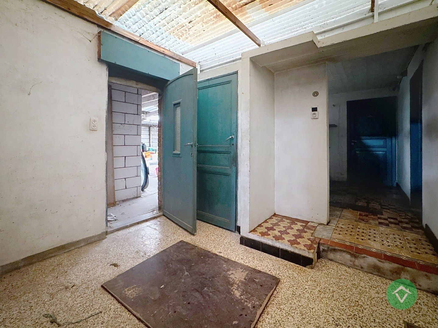 Alleenstaande woning met vergezichten te Zwevezele foto 13