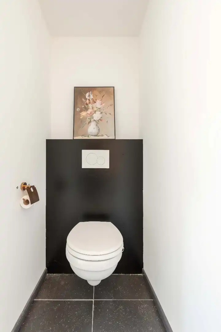 RUIME EN INSTAPKLARE WONING MET 3 SLAAPKAMERS EN CHARMANTE TUIN! foto 12