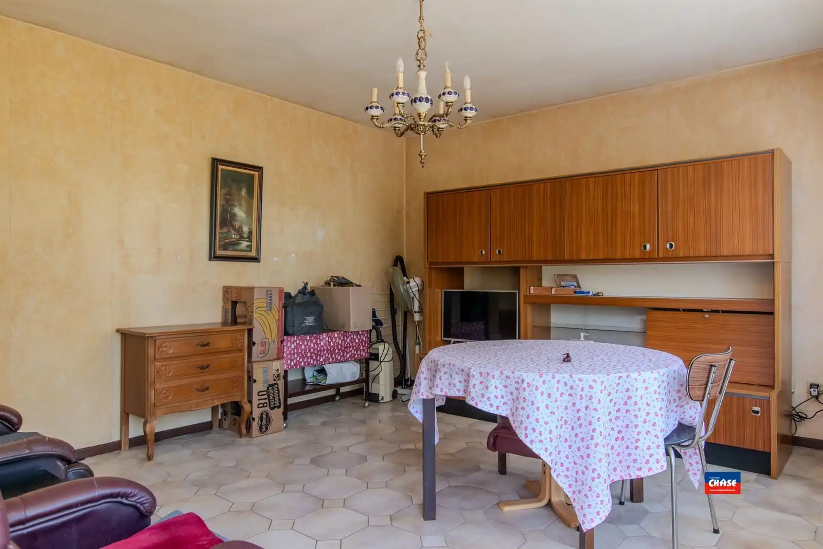 Op te frissen appartement met 1 slaapkamer en terras foto 2