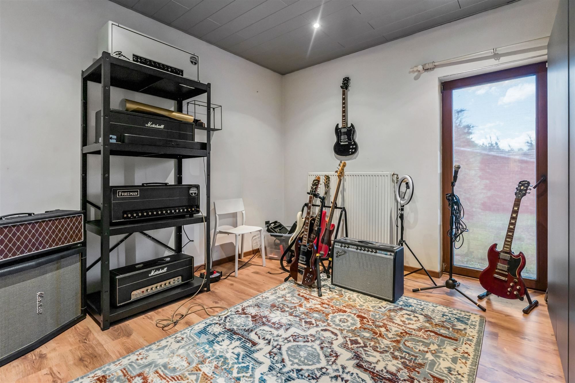 OPBRENGSTEIGENDOM BESTAANDE UIT 3 APPARTEMENTEN EN EEN STUDIO GELEGEN TE TESSENDERLO foto 8