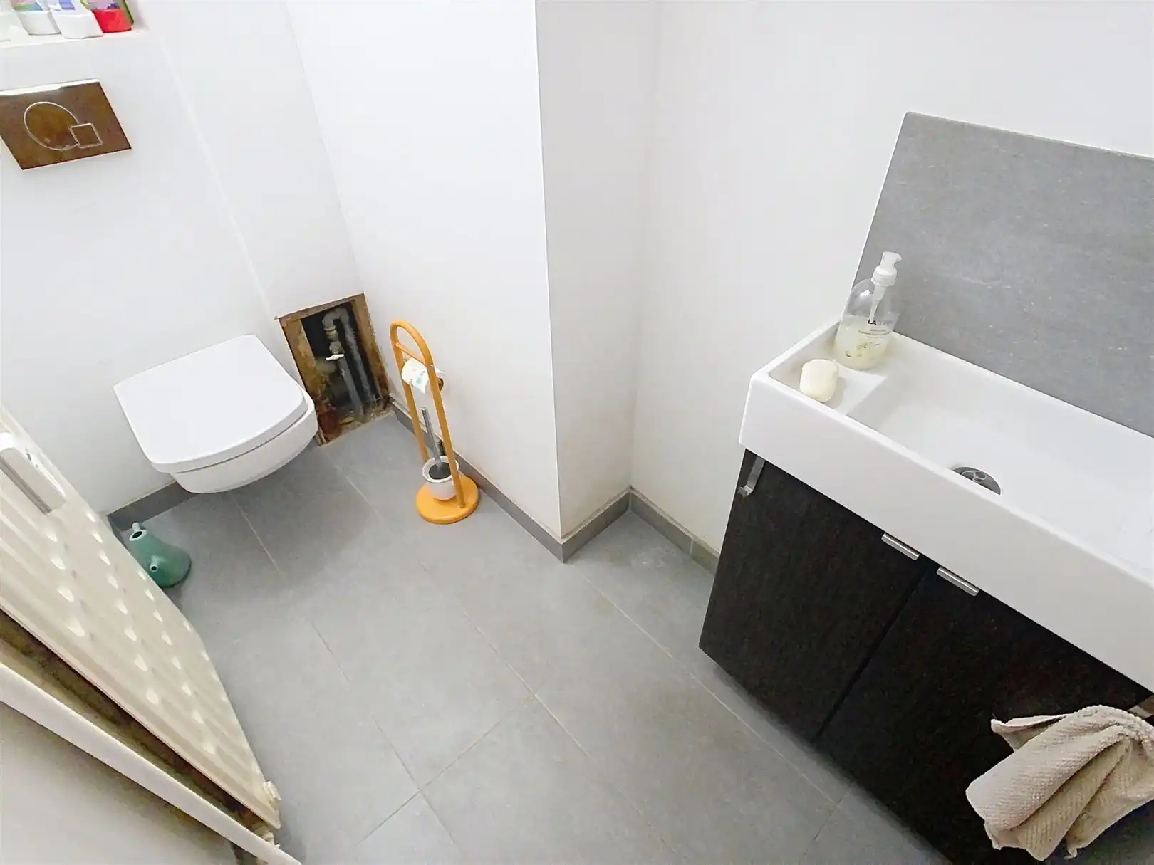 Ruim APP 3e V, 2 slpks, terras en kelder foto 22