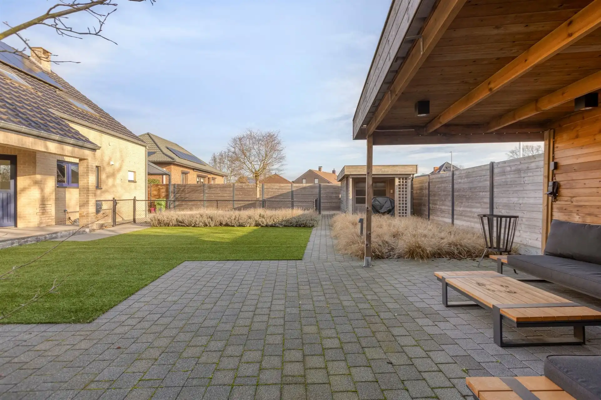 Gerenoveerde en energiezuinige woning met hoogwaardige afwerking in een rustige woonwijk te Wiemesmeer foto 33