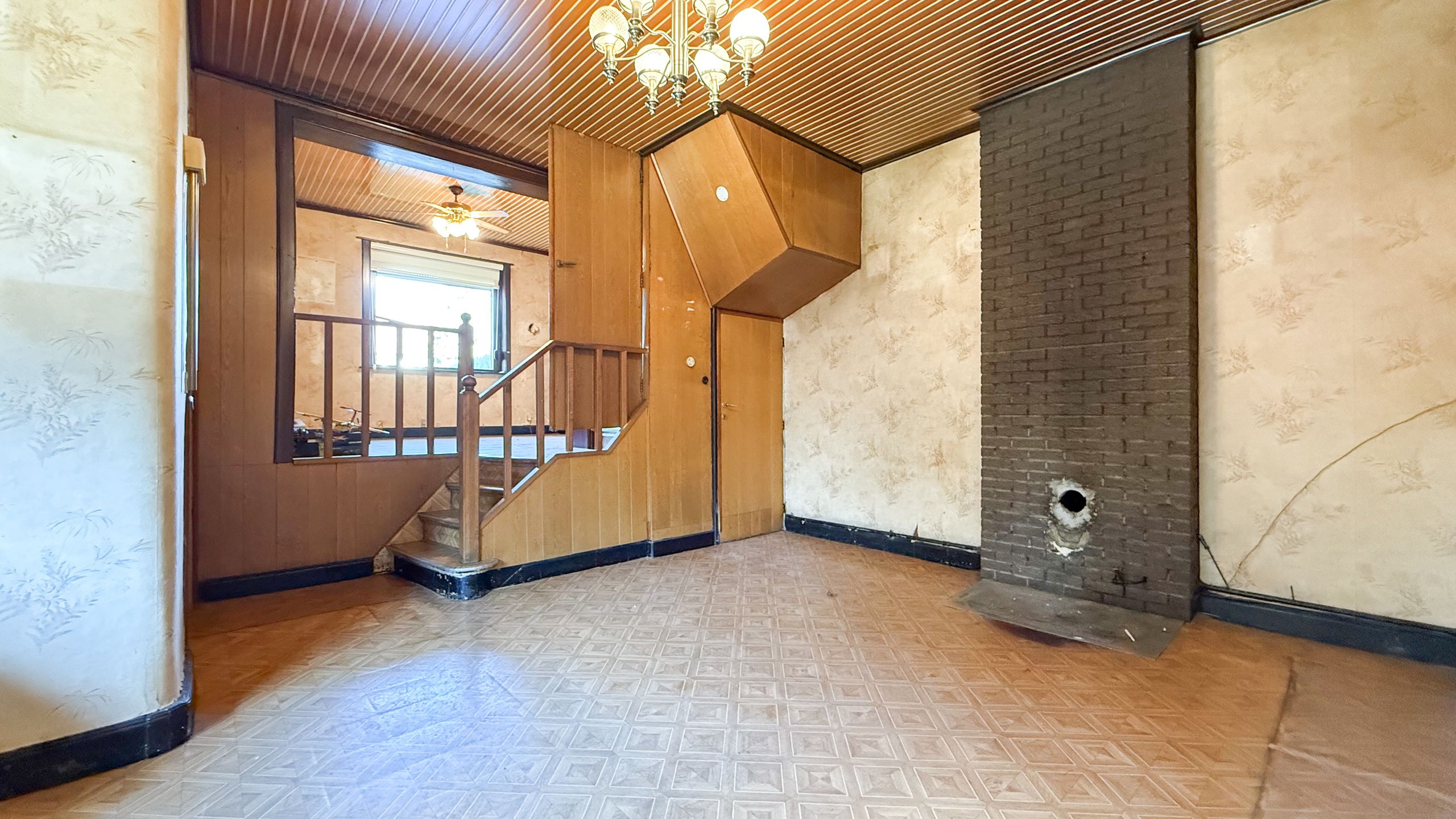 Te renoveren karakteristieke mijnwoning (HOB) op toplocatie! foto 2