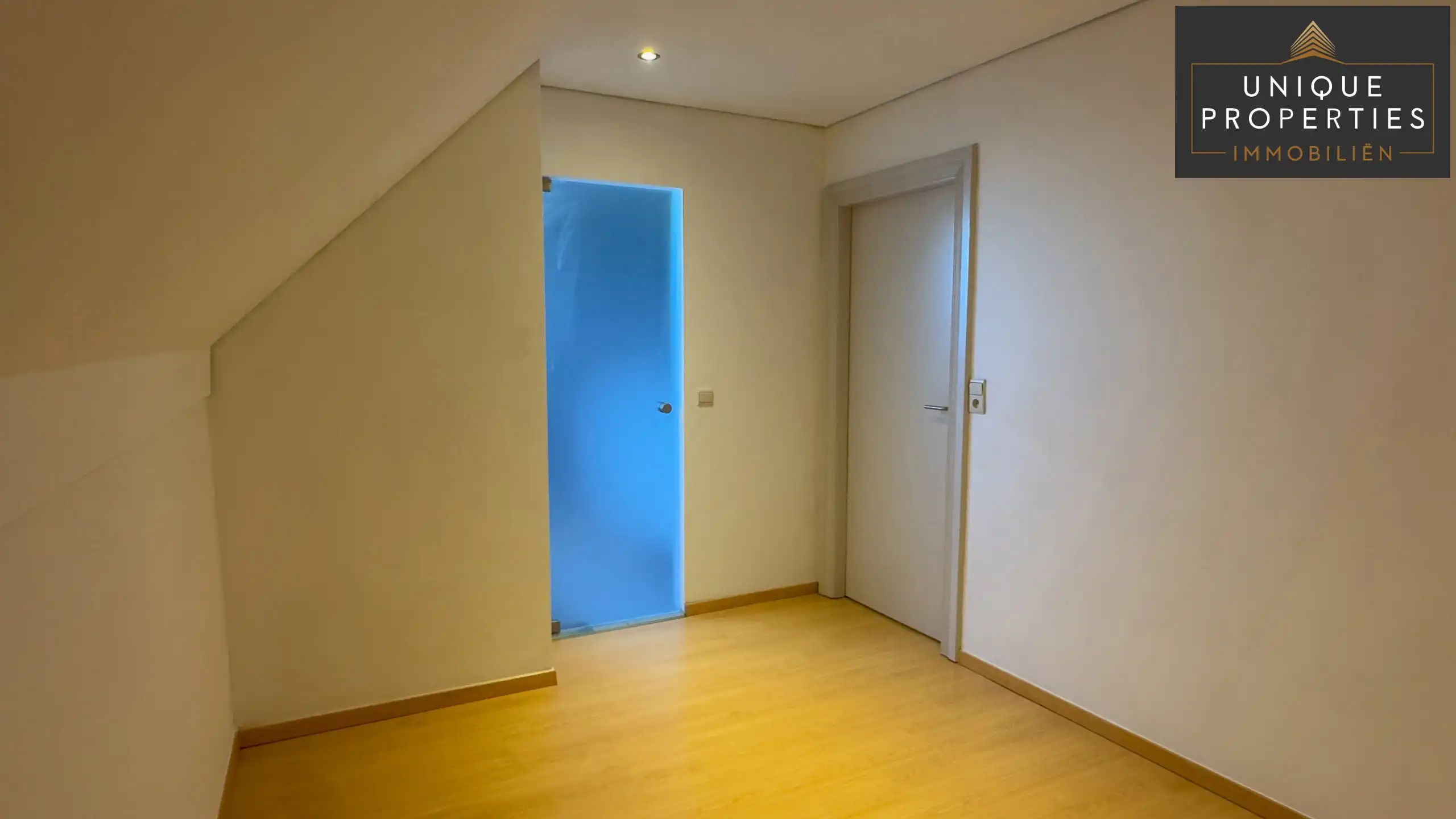 Villa te koop foto 28