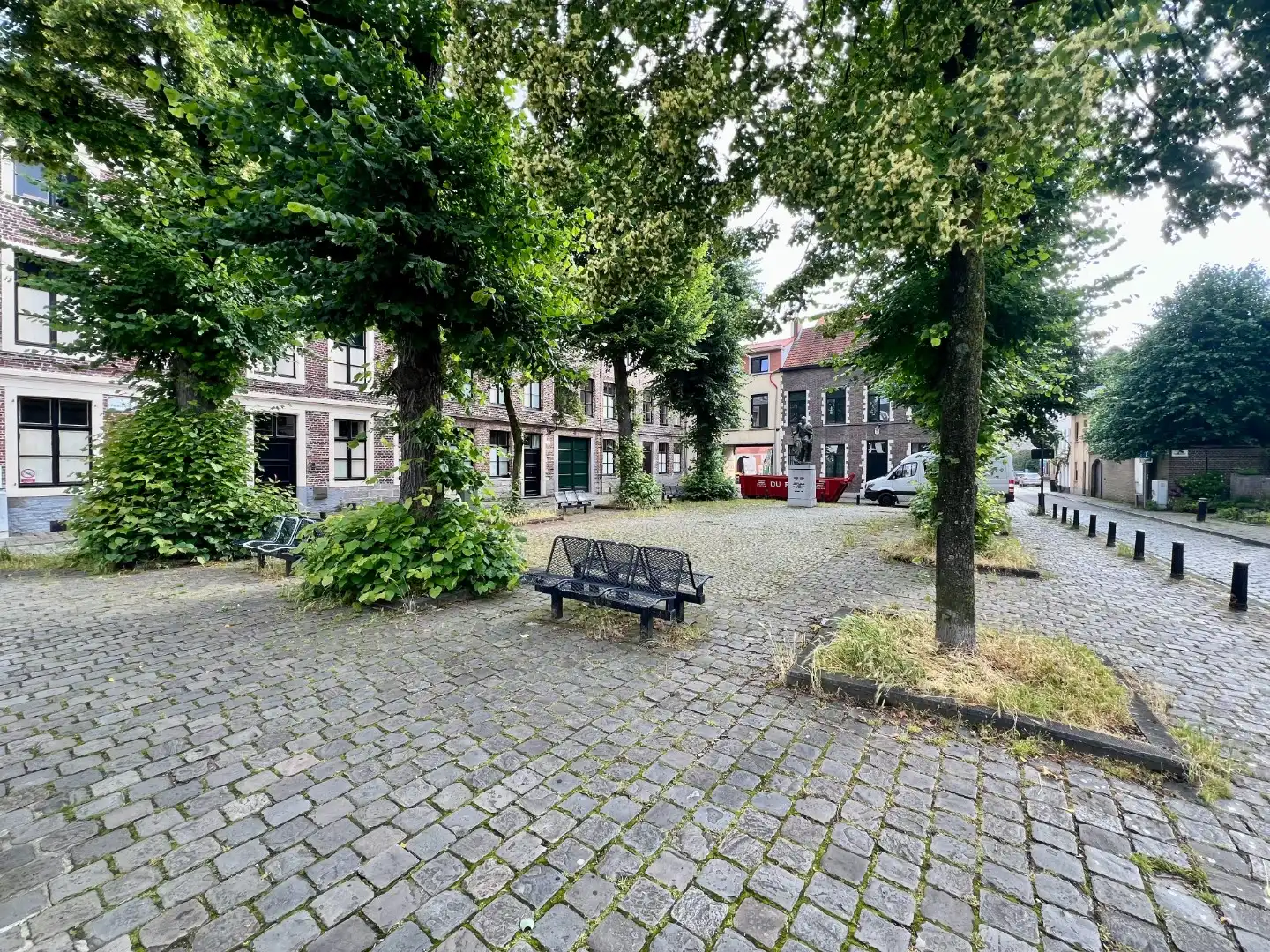 Appartement met twee slaapkamers en terras te koop in het pittoreske Prinsenhof foto 16