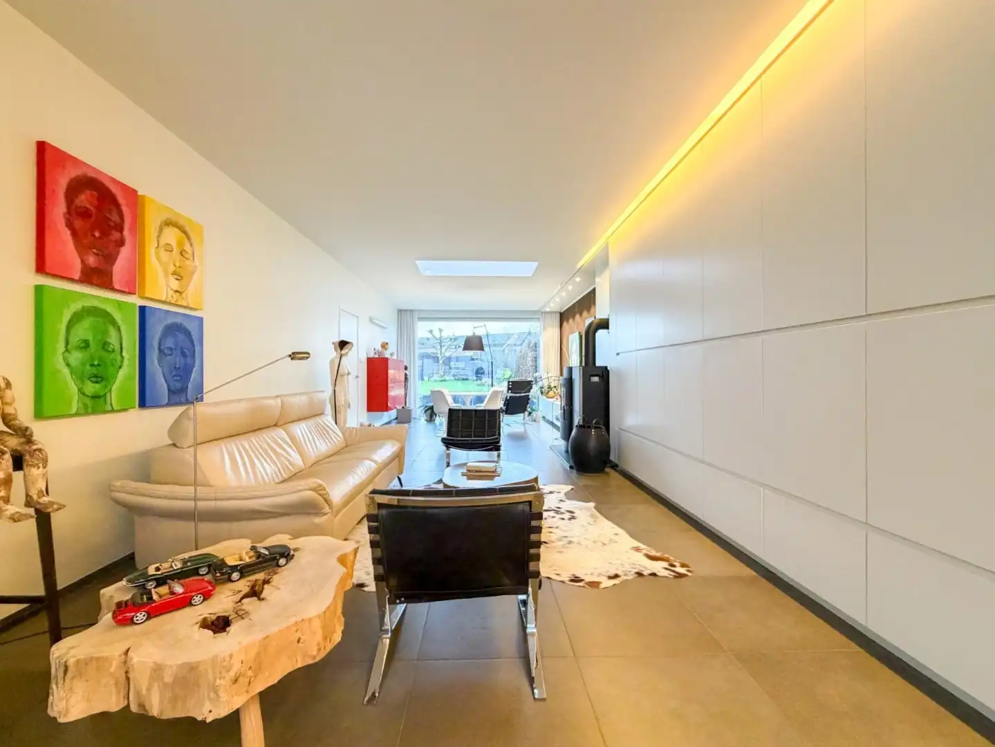 Prachtige gezinswoning met mooie tuin en bijgebouw, instapklaar afgewerkt, Torhout. foto 6