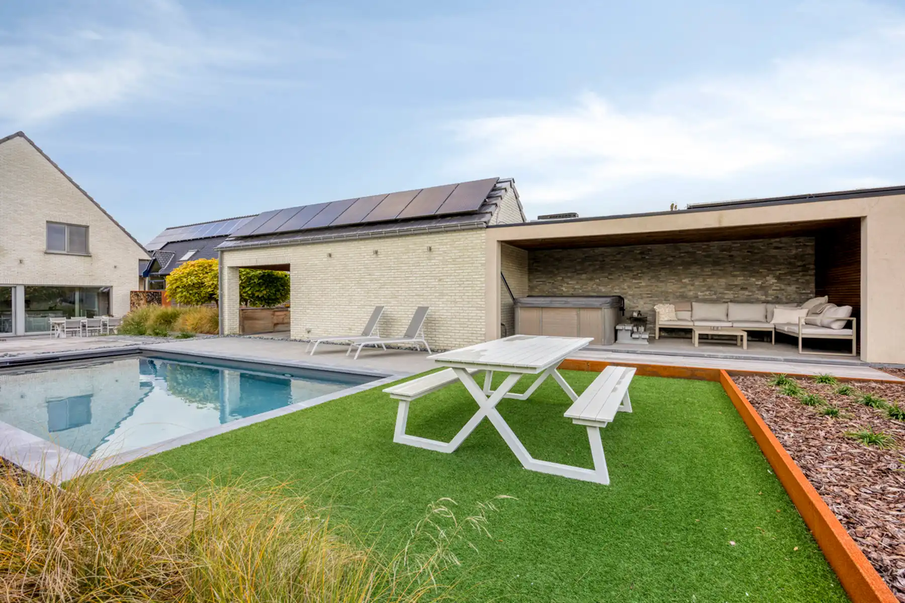 *** ONDER COMPROMIS *** foto 25