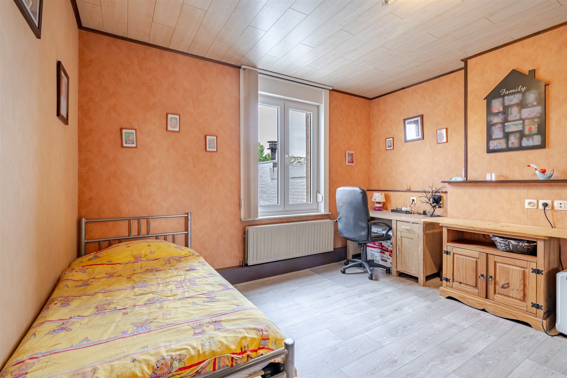 Strategisch gelegen woning met 4 slaapkamers foto 15