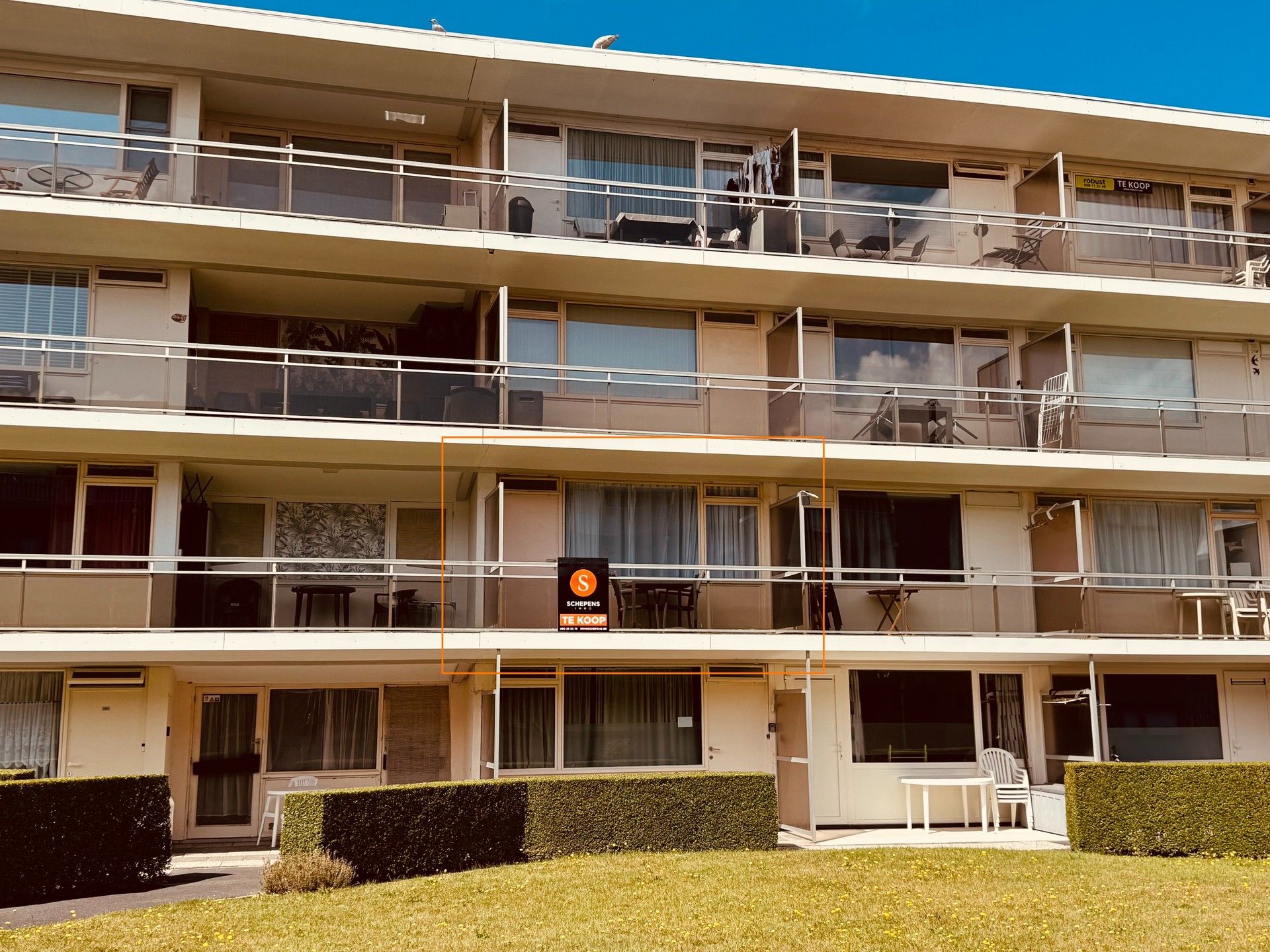 Appartement te koop op lijfrente te De Haan - Vosseslag. foto 9