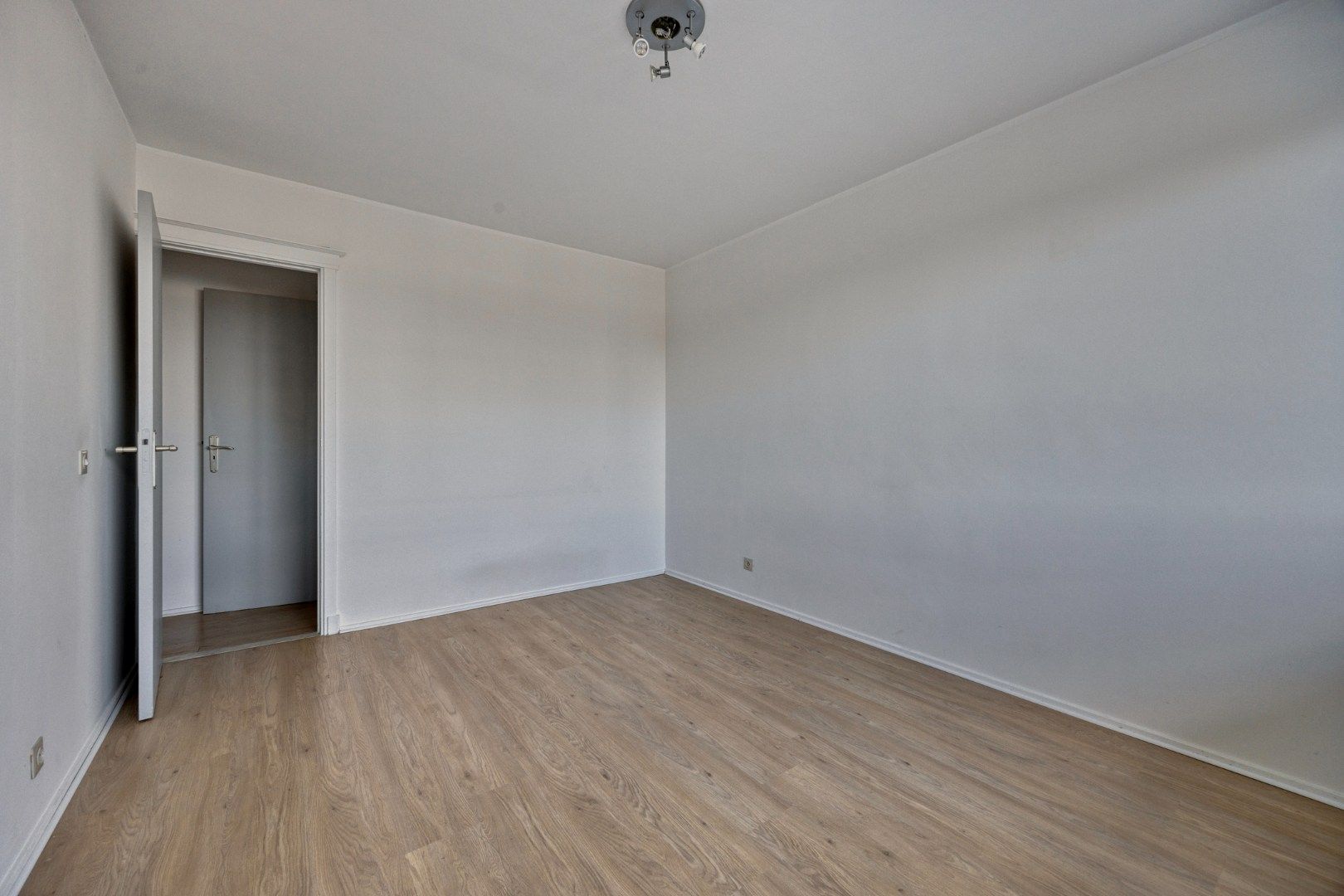 Appartement met 2 slaapkamers en ruim terras in Heverlee! - EPC 144 kWh/m² - bewoonbare oppervlakte 67 m²        foto 15