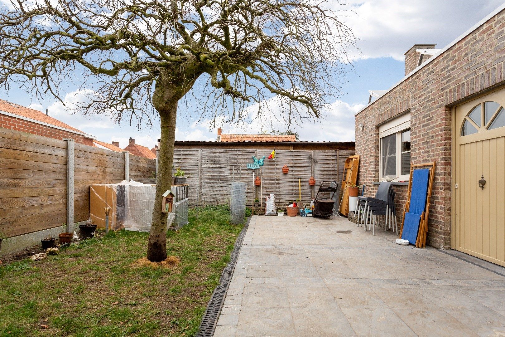 Rustig gelegen open bebouwing met 3 slaapkamers foto 15