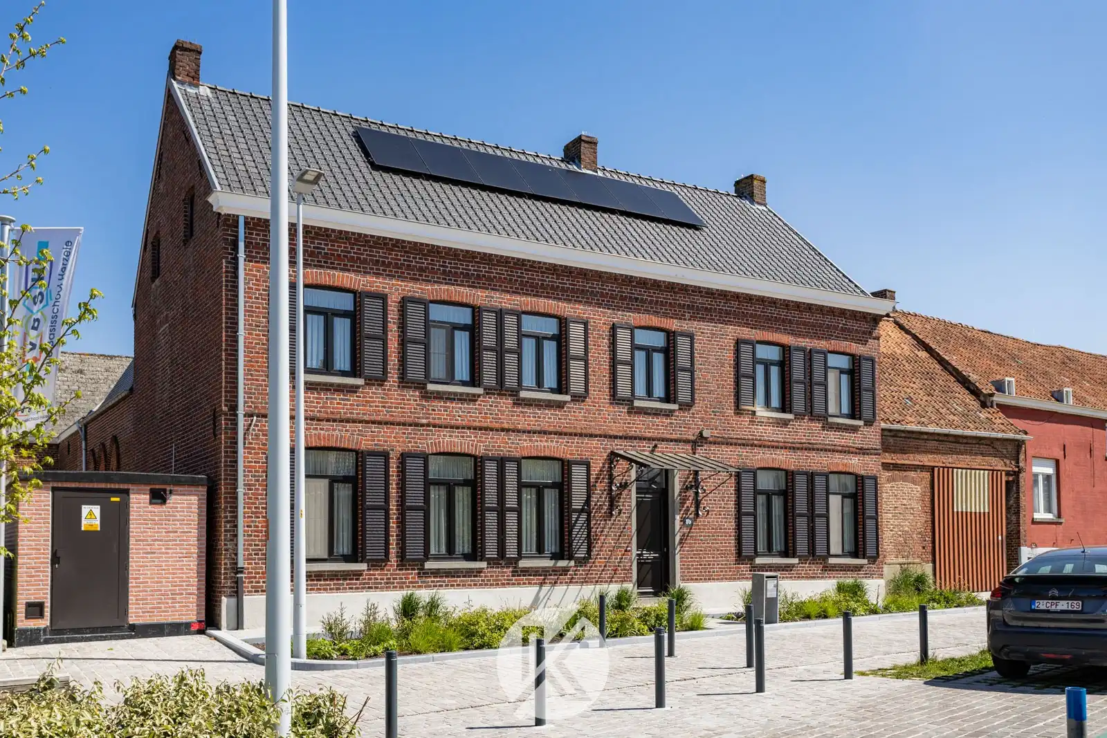 Ruime gerenoveerde karakterwoning foto {{pictureIndex}}
