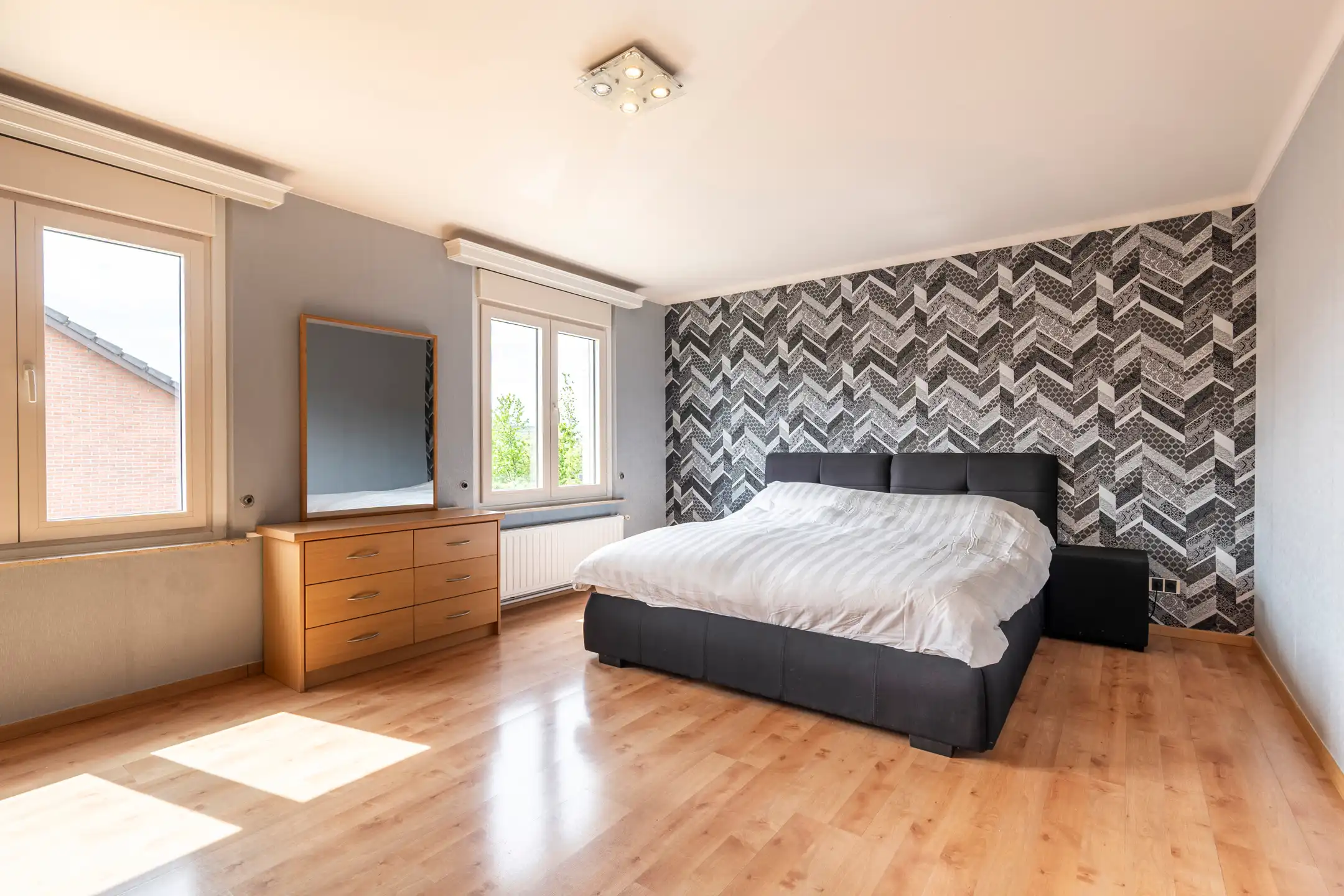 Vrijstaande woning op 1.246m² in doodlopende straat. foto 13