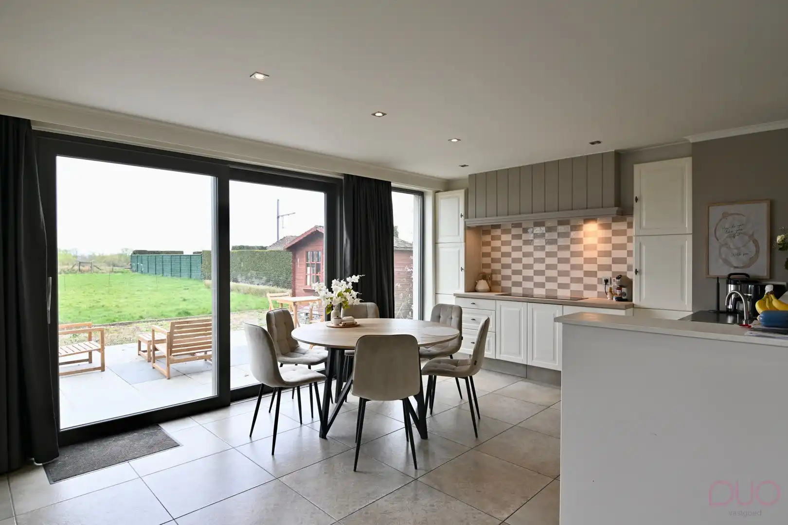 Knappe 2-slaapkamerwoning in de rand van Sint-Truiden - eenvoudig te verbouwen tot 3 slaapkamers foto 8