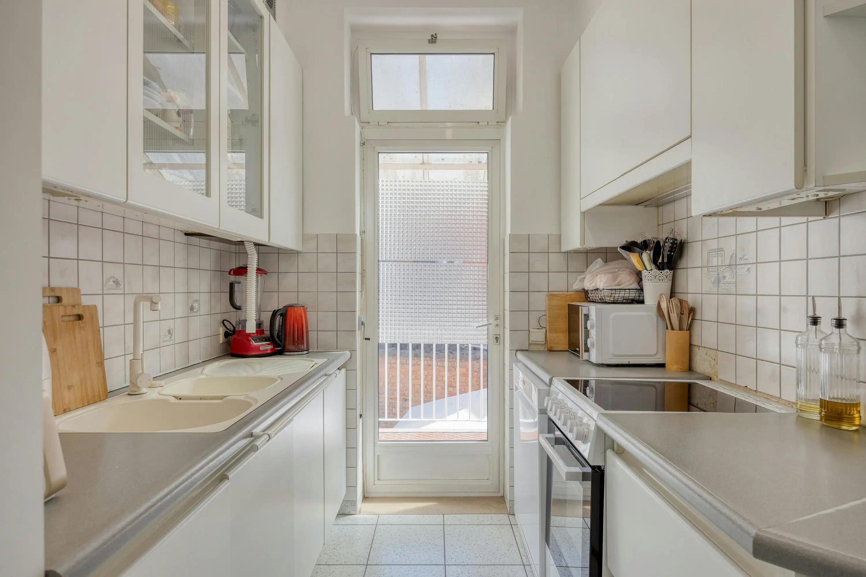 Huis met 5 slaapkamers, tuin en 2 garages te koop in 2020 Antwerpen foto 9