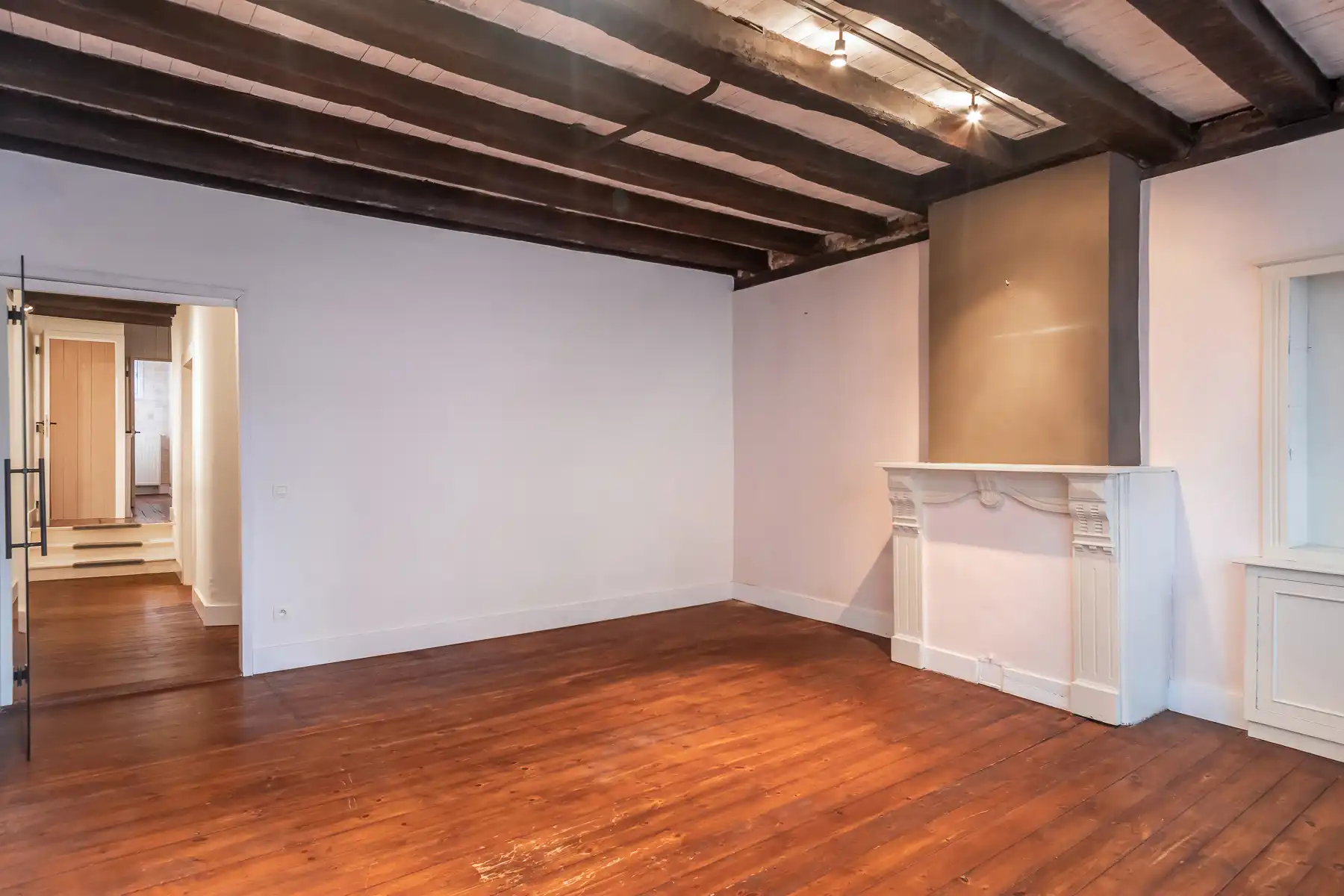 Grote woning met tal van mogelijkheden in bruisend centrum foto 16