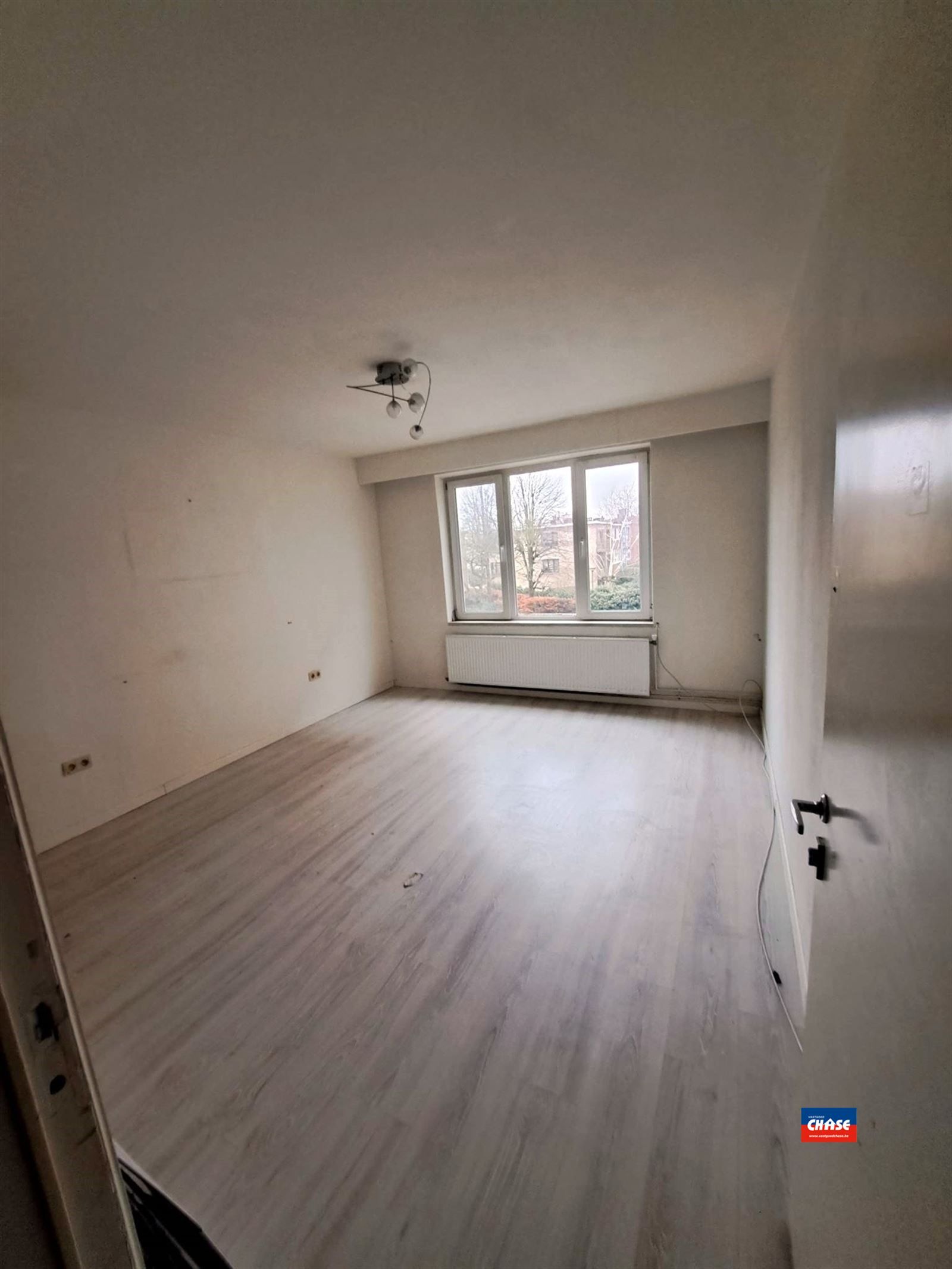 Appartement met 2 slaapkamers en 2 kelderbergingen foto 5