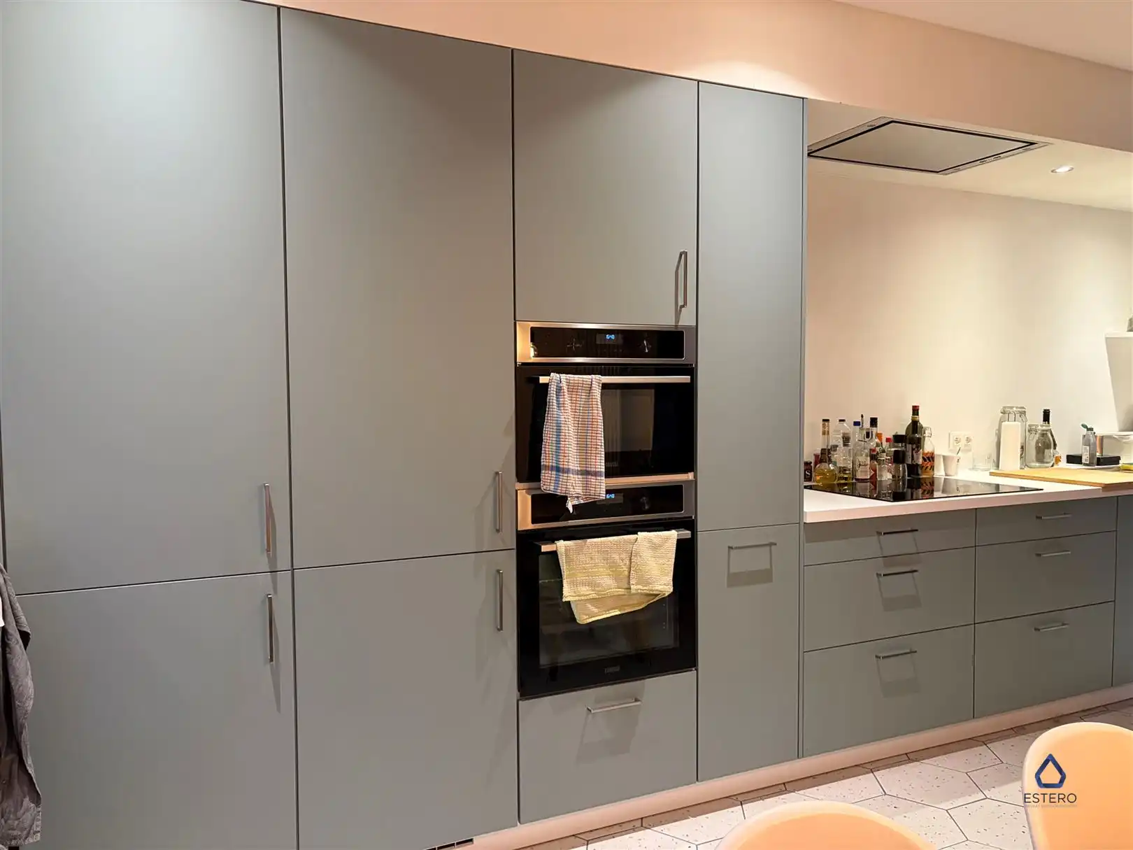 Gerenoveerde gezinswoning met 3 slaapkamers te Zwijnaarde foto 7