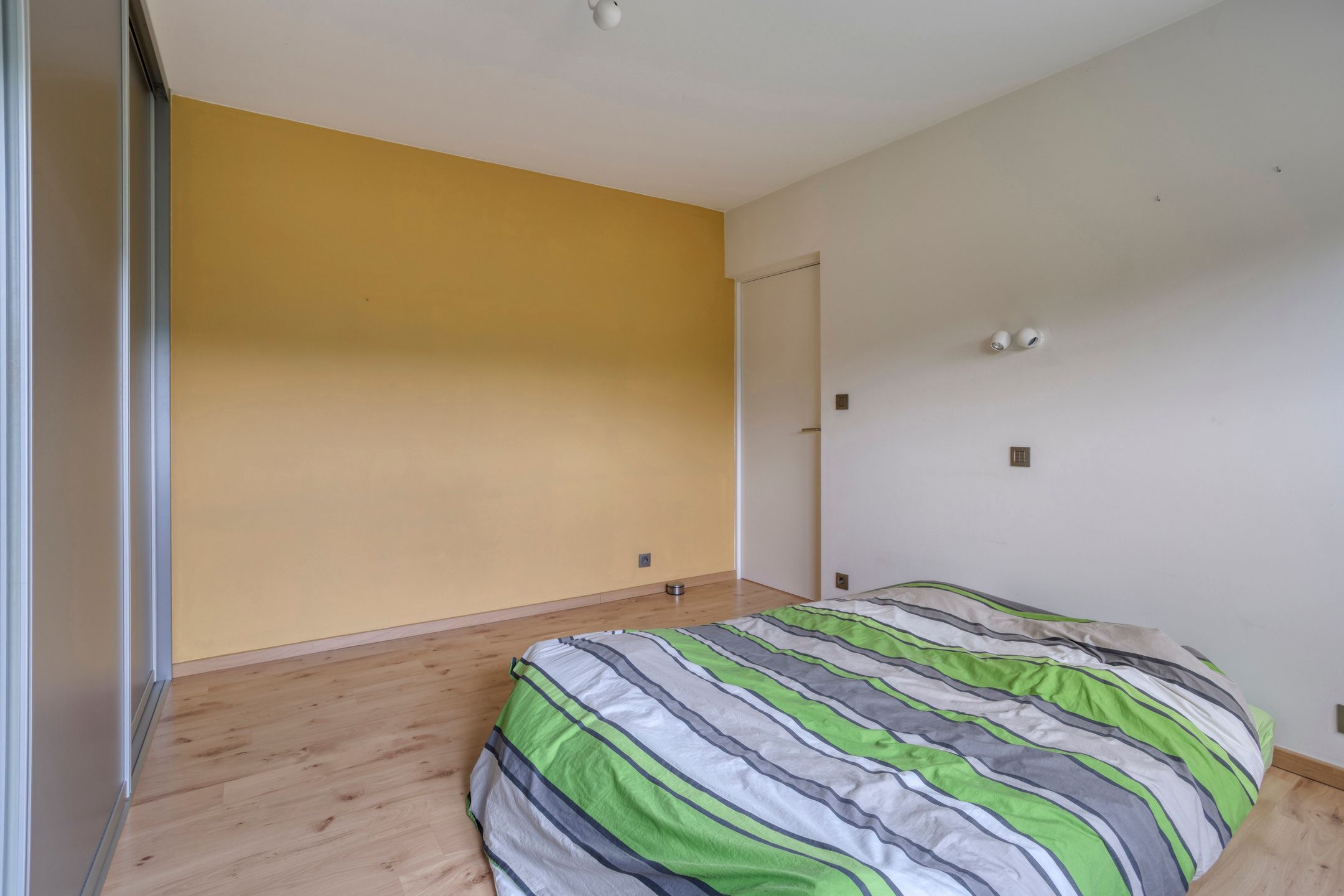 Perfect instapklare woning met 3 slaapkamers op 12 are foto 12