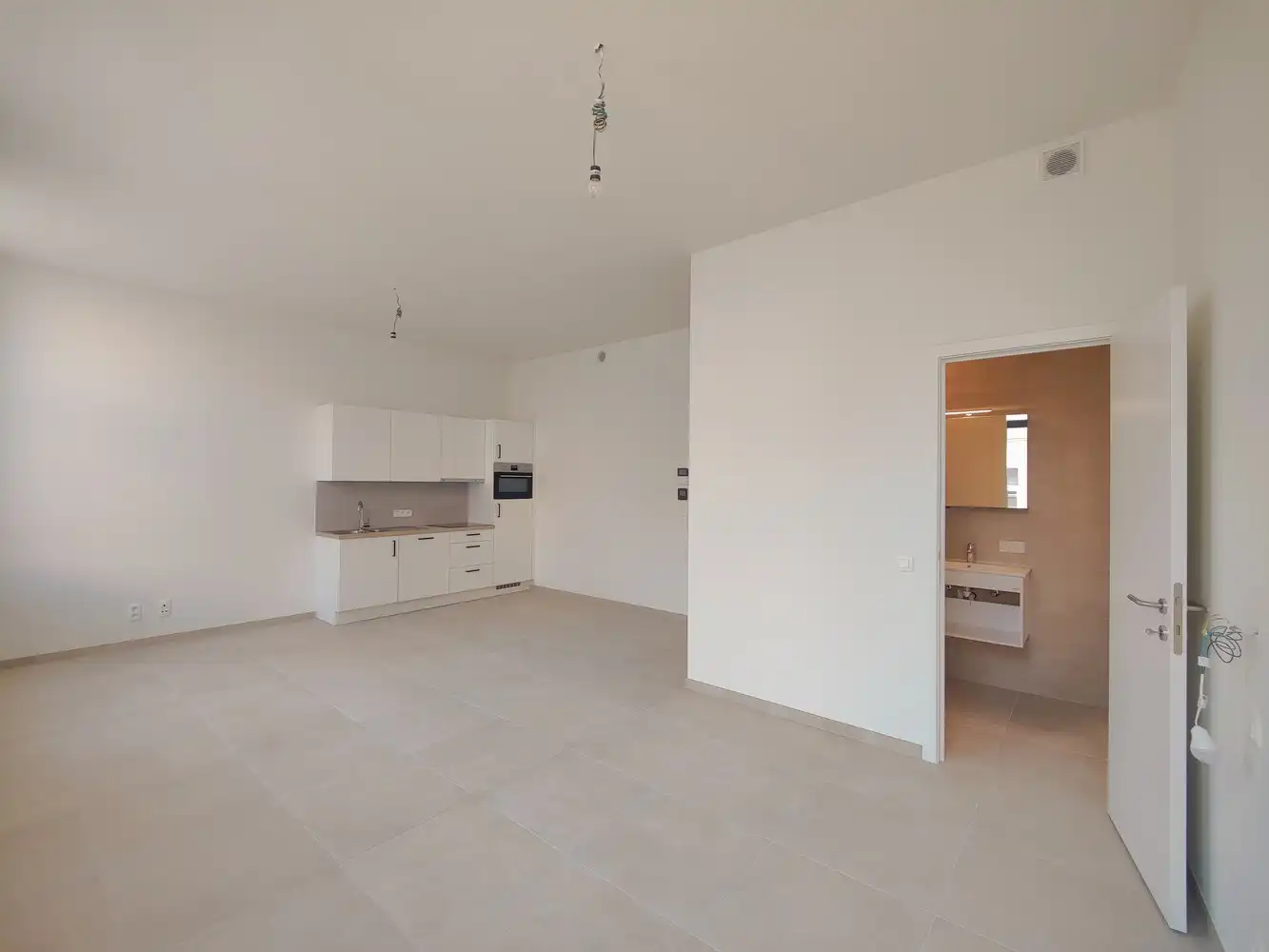 RESIDENTIE SEVENTY SEVEN foto {{pictureIndex}}