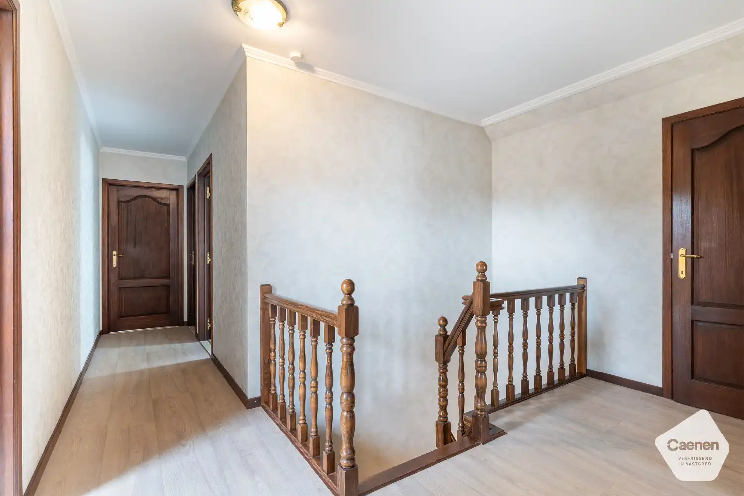 Ruime villa in het groen & rustige omgeving met 6 slaapkamers en prachtige tuin! foto 18