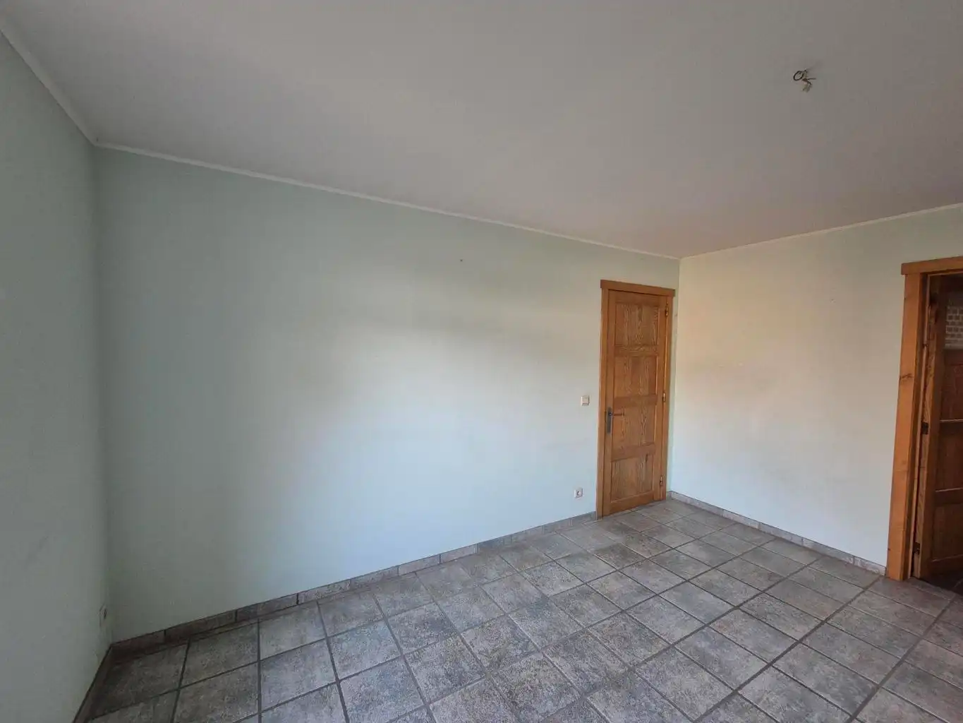 Charmante woning met 2 slpks en ruime tuin foto 11