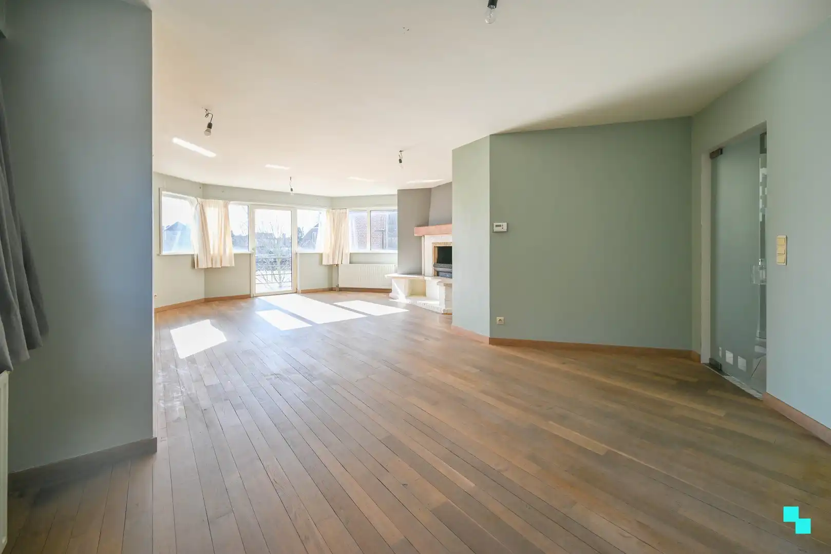 Duplexappartement in centrum van Sint-Baafs-Vijve foto 5