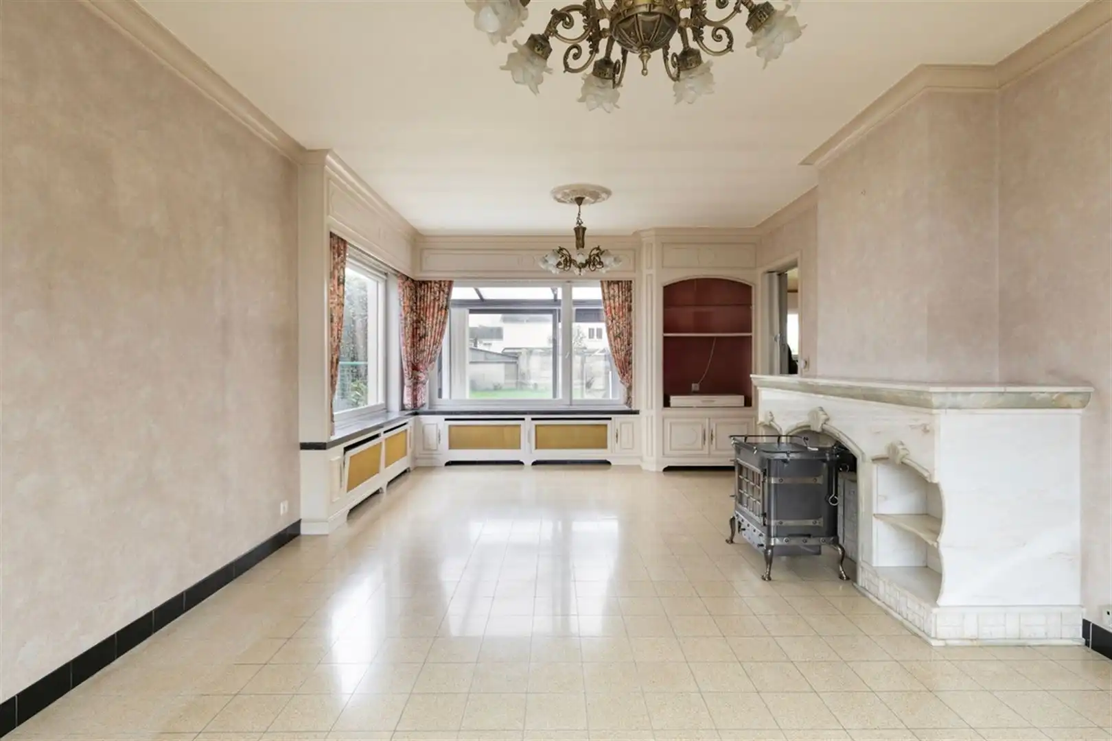 HO bebouwing met 5 slp te Eine foto 6