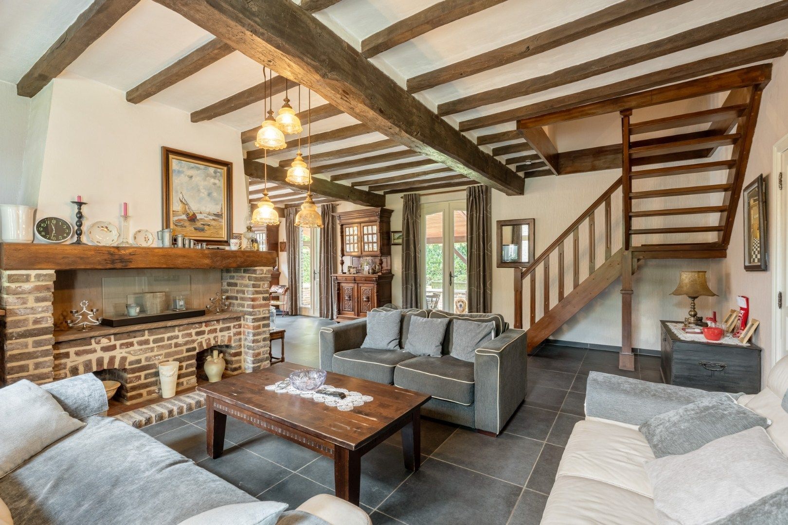 Ruim, karaktervol landhuis met parkachtige tuin op perceel van 16a29ca. foto 13